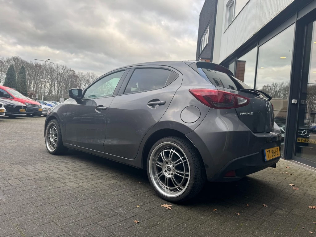 Hoofdafbeelding Mazda 2