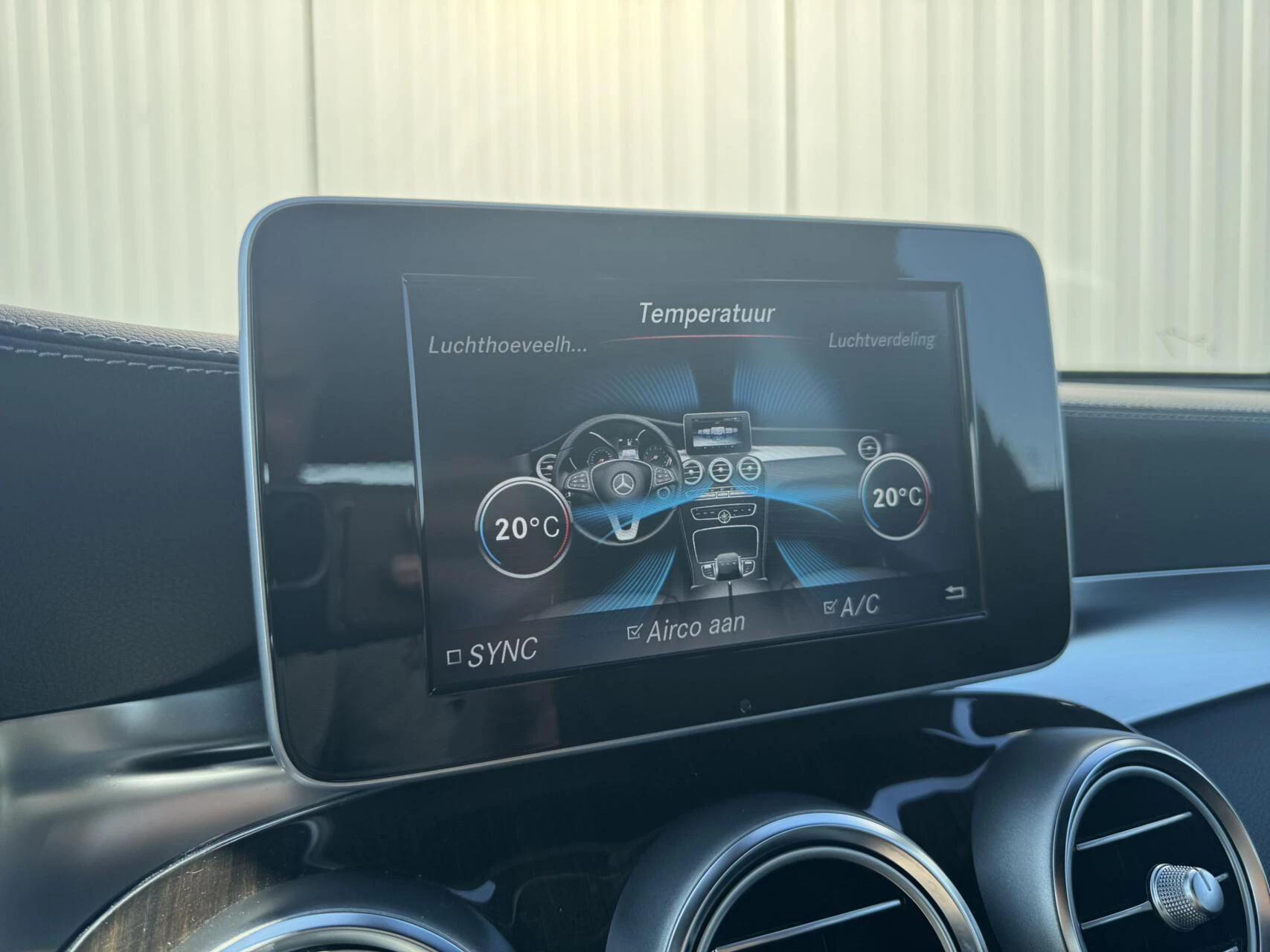 Hoofdafbeelding Mercedes-Benz GLC