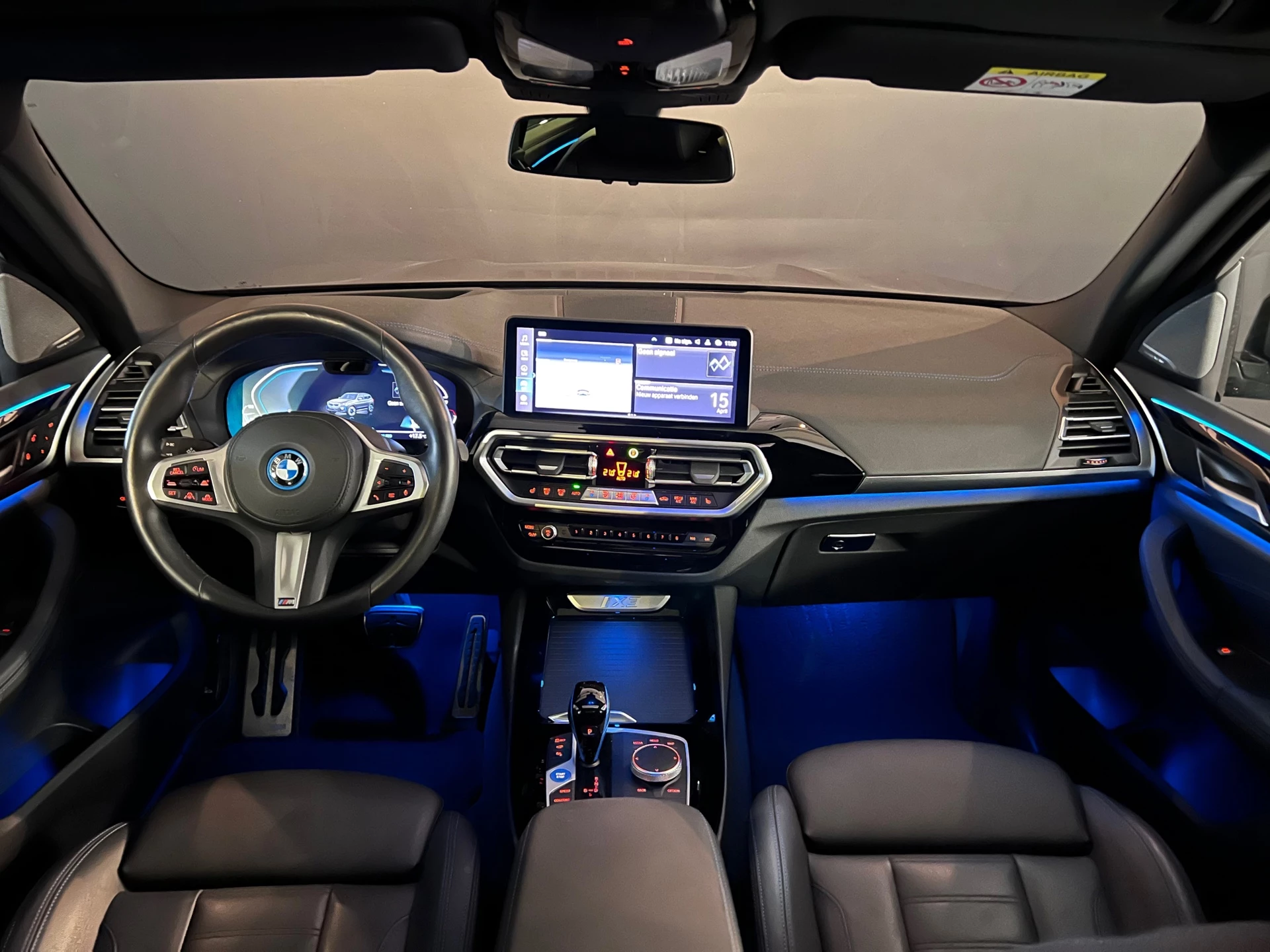Hoofdafbeelding BMW iX3