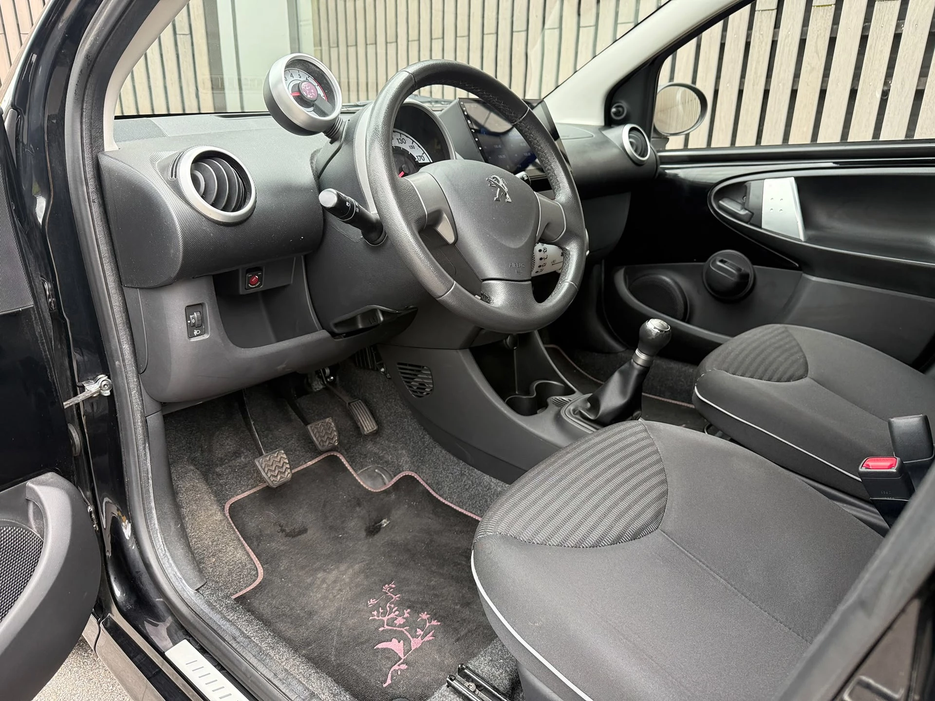 Hoofdafbeelding Peugeot 107