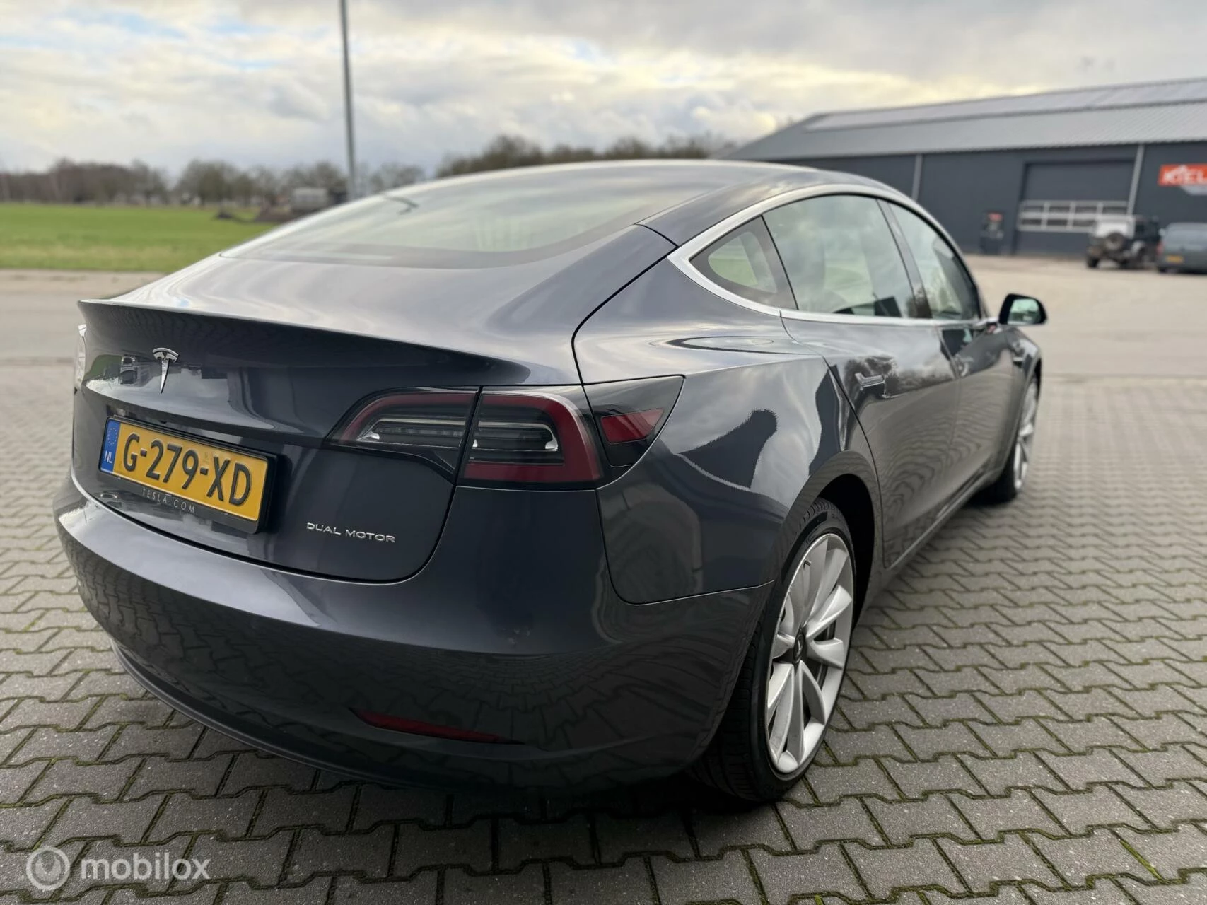 Hoofdafbeelding Tesla Model 3