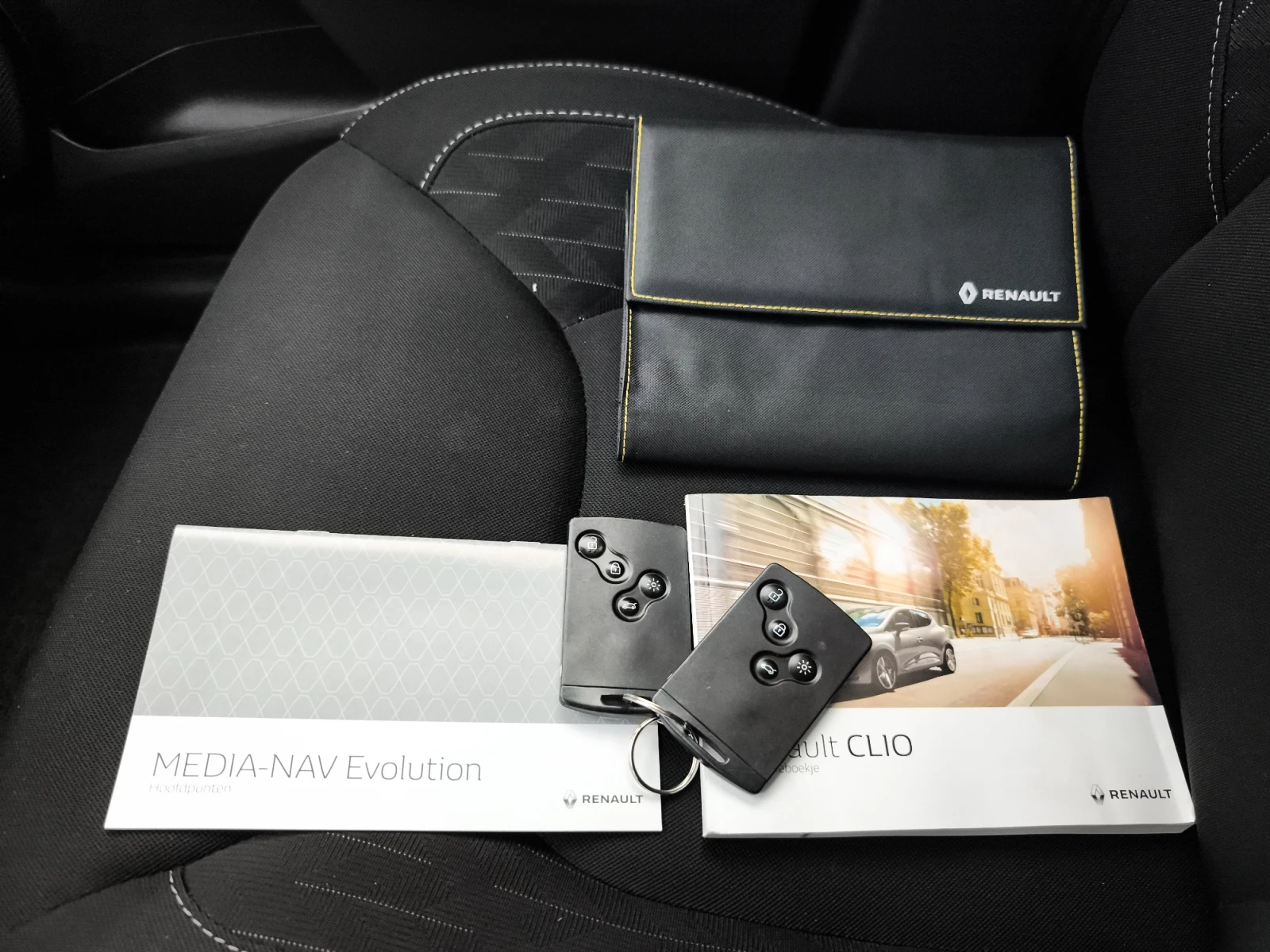 Hoofdafbeelding Renault Clio