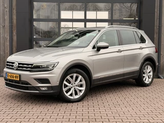 Volkswagen Tiguan 2.0 TSI 4MOTION Highline | Automaat | Pano | LED | Navi | App-connect | Camera | All-seasons | Elek. achterklep |  Park Assist |