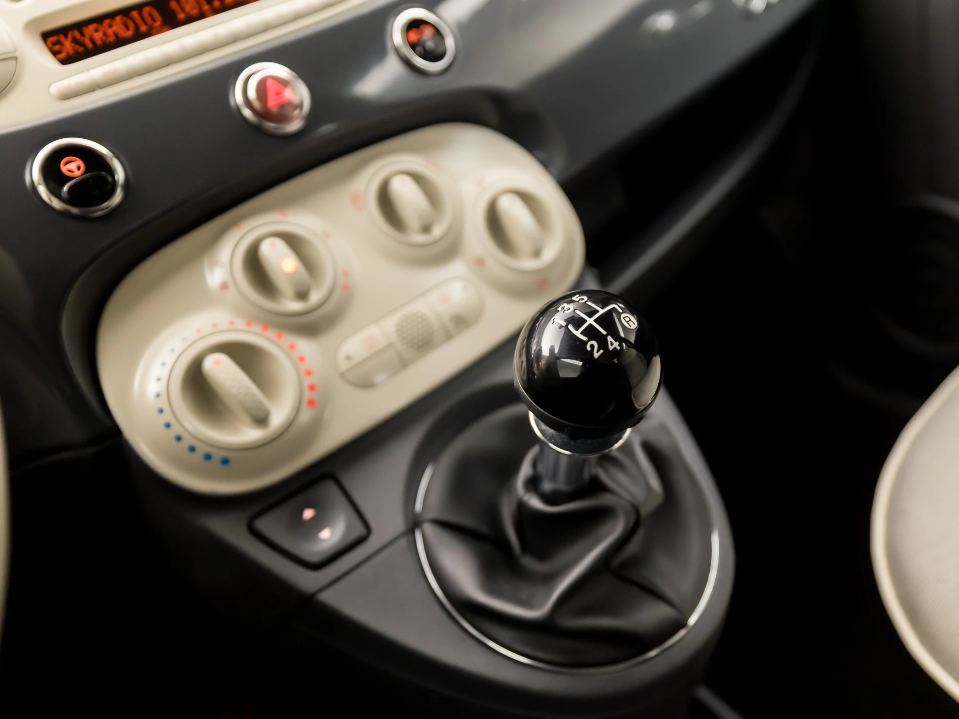 Hoofdafbeelding Fiat 500C