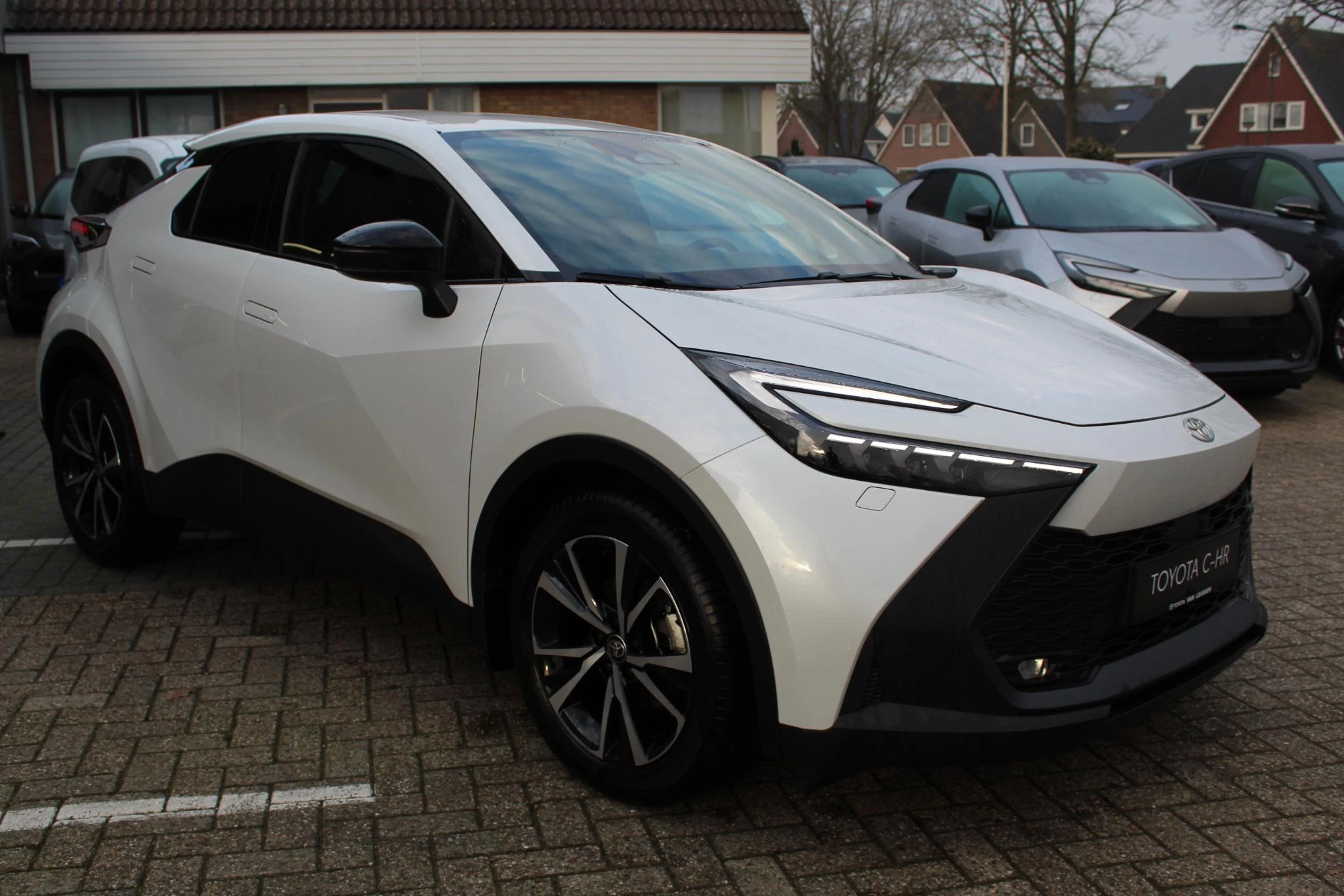 Hoofdafbeelding Toyota C-HR