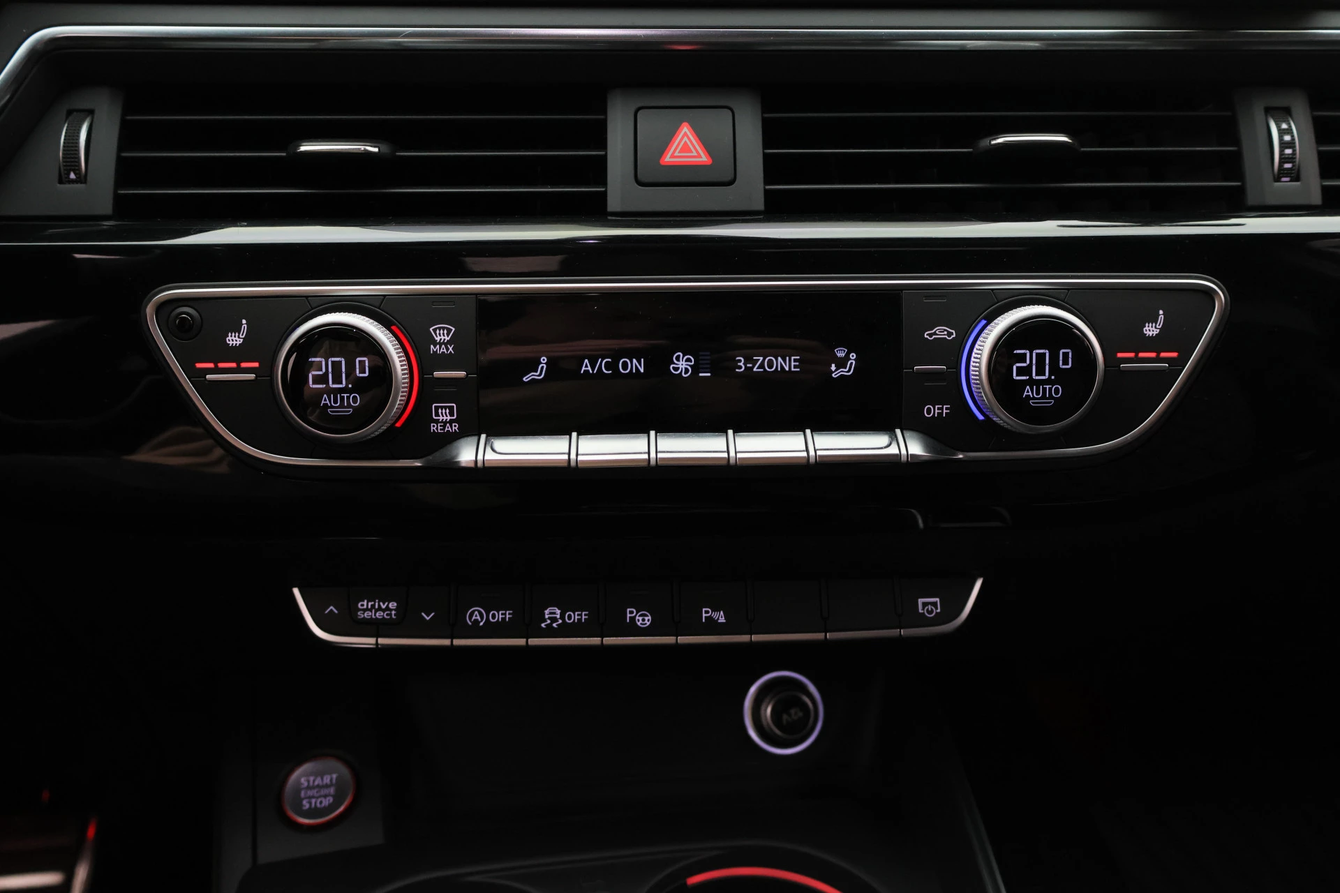 Hoofdafbeelding Audi S4