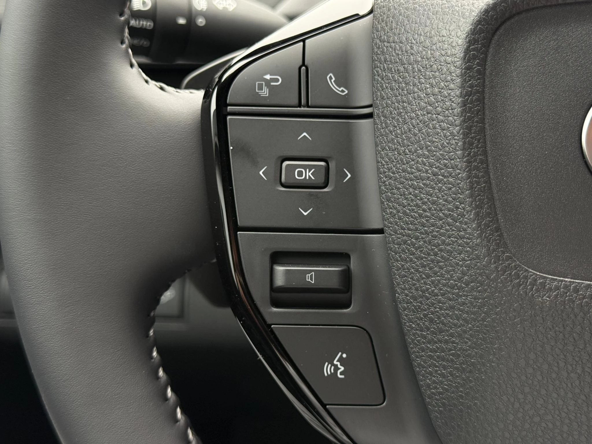 Hoofdafbeelding Toyota C-HR+