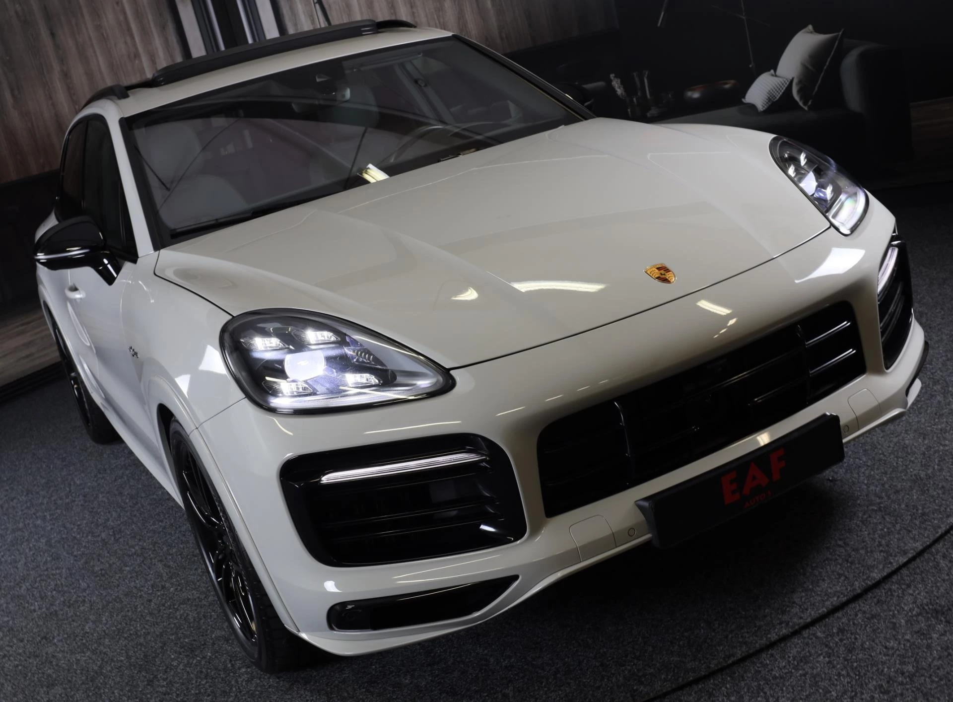 Hoofdafbeelding Porsche Cayenne