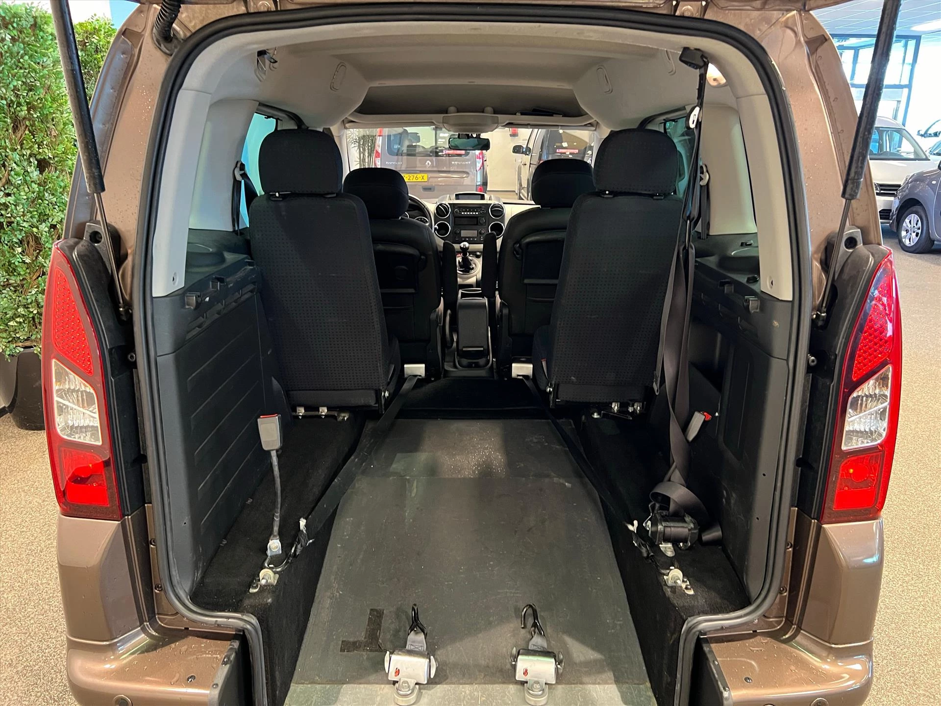 Hoofdafbeelding Peugeot Partner