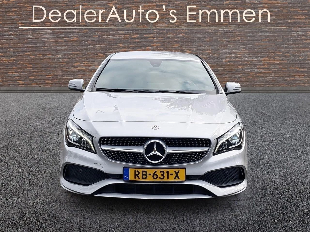 Hoofdafbeelding Mercedes-Benz CLA