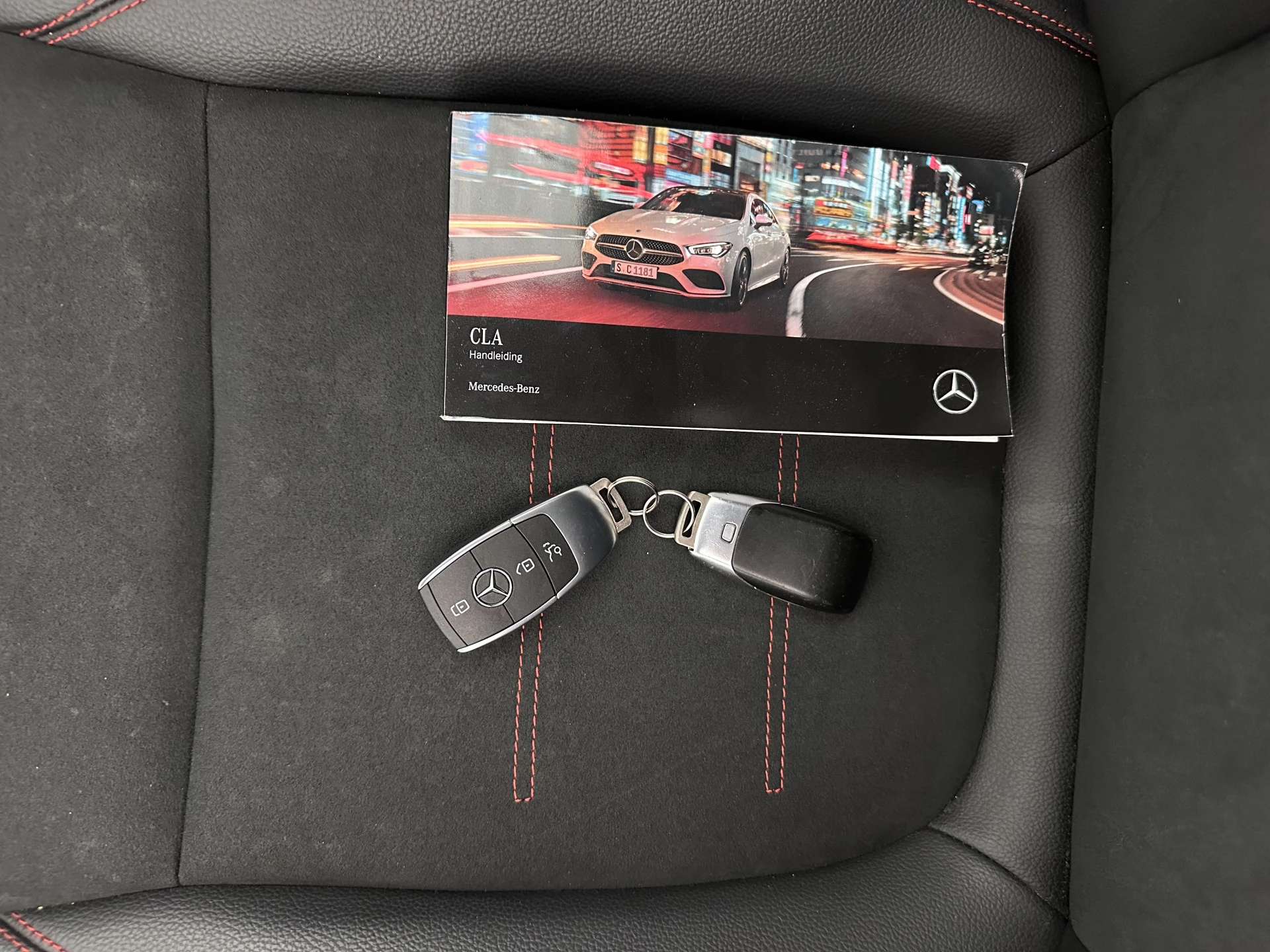 Hoofdafbeelding Mercedes-Benz CLA