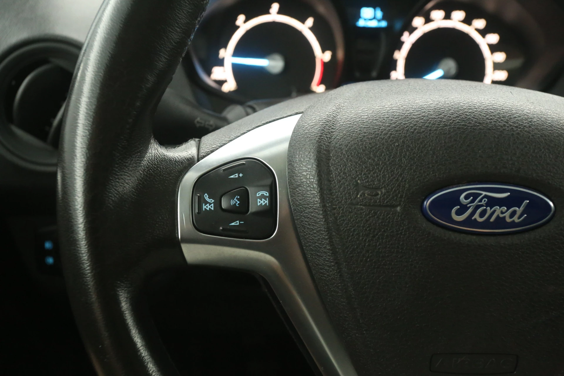 Hoofdafbeelding Ford Transit Courier