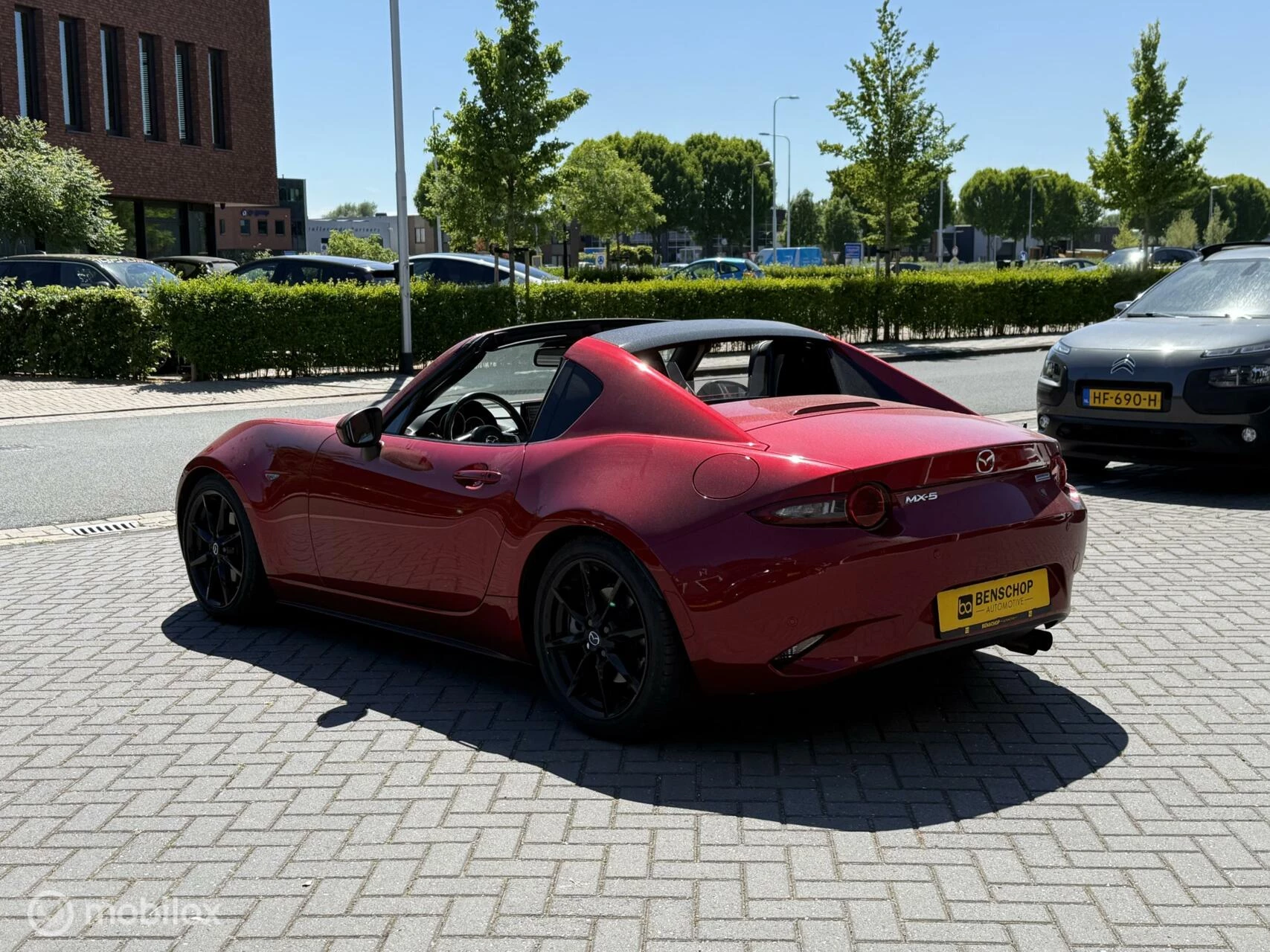 Hoofdafbeelding Mazda MX-5