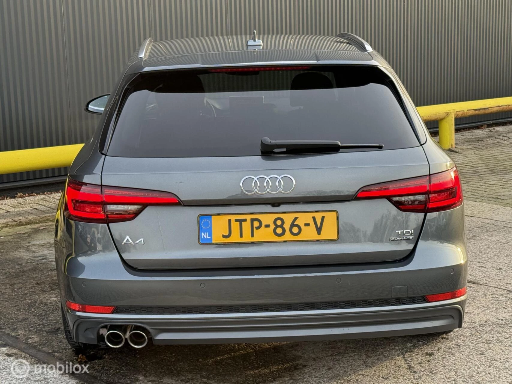 Hoofdafbeelding Audi A4