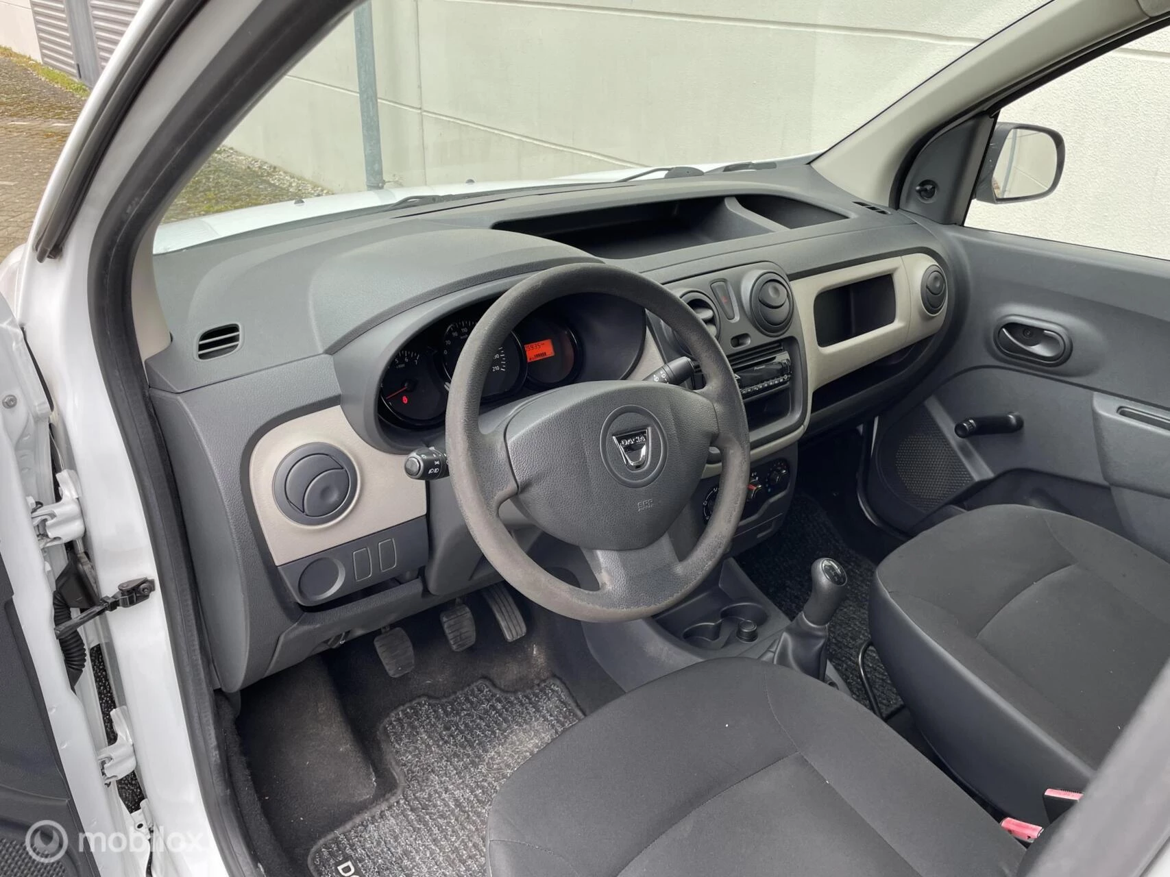 Hoofdafbeelding Dacia Dokker