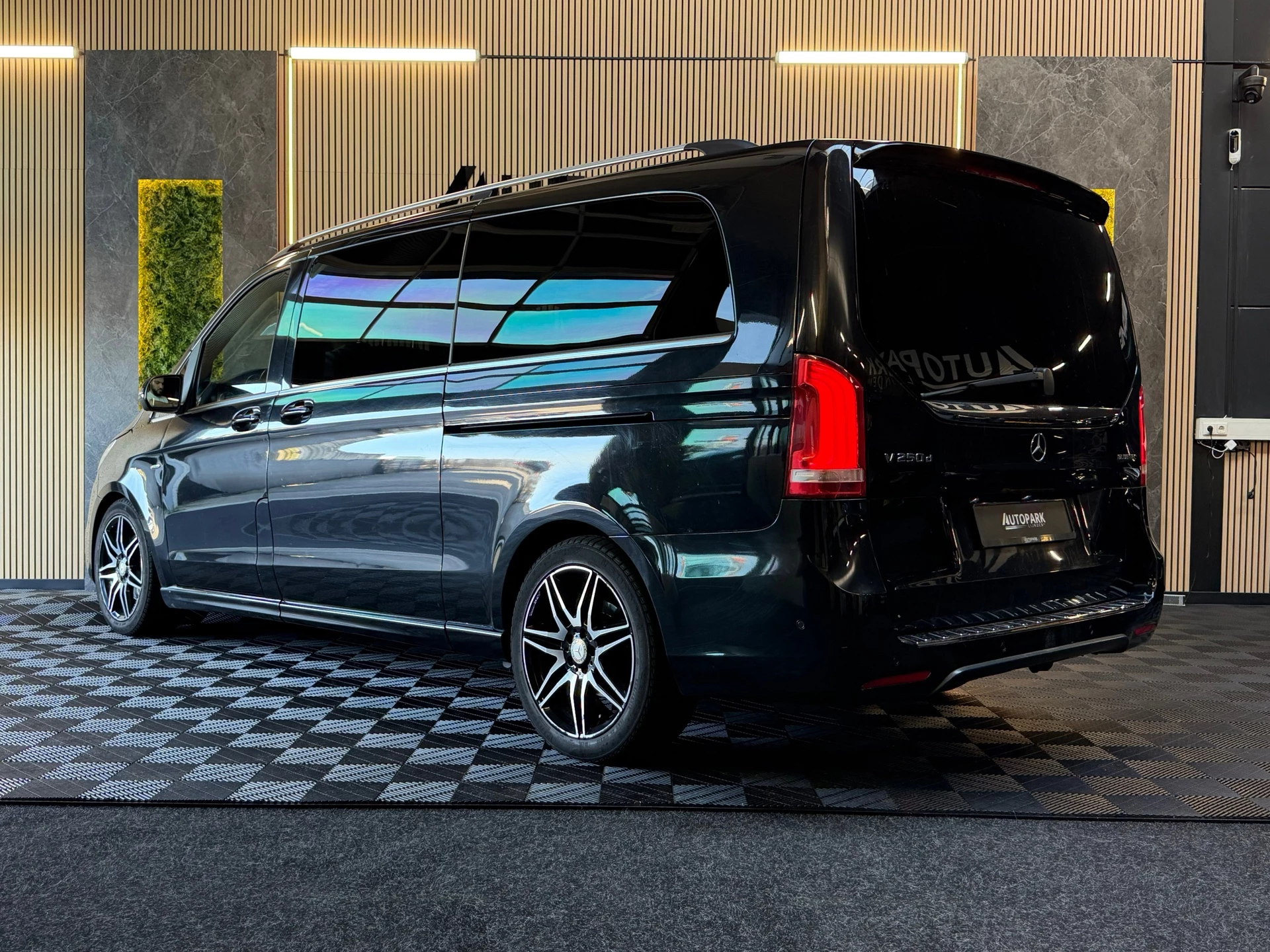 Hoofdafbeelding Mercedes-Benz V-Klasse