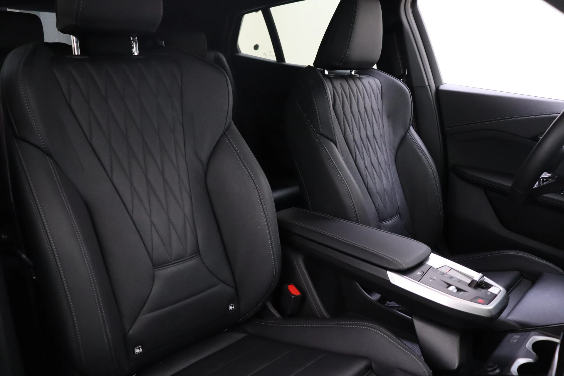 Hoofdafbeelding BMW iX2