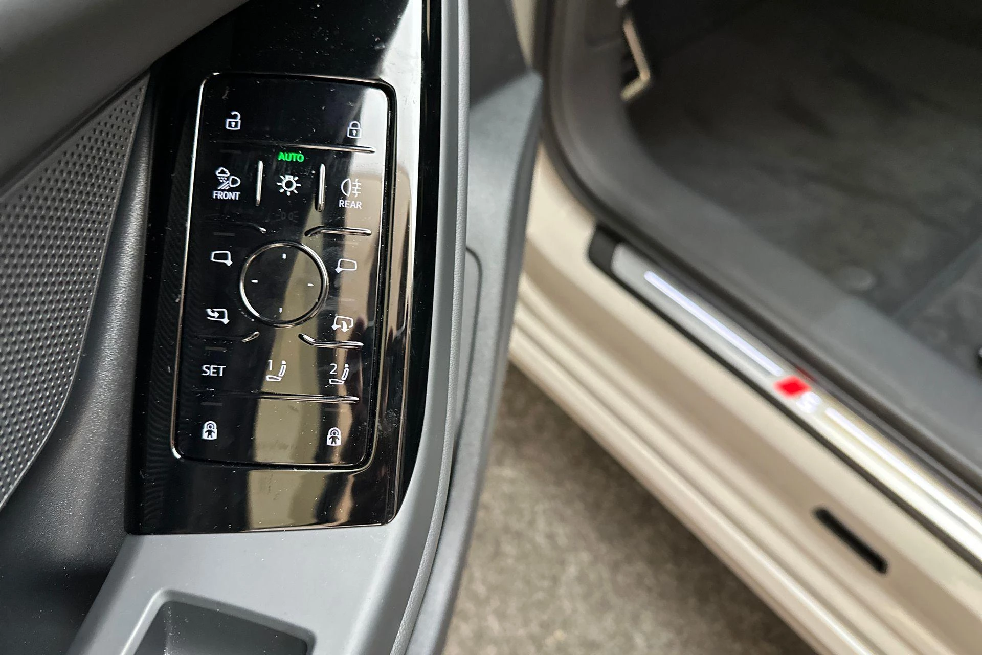 Hoofdafbeelding Audi A6 Avant e-tron