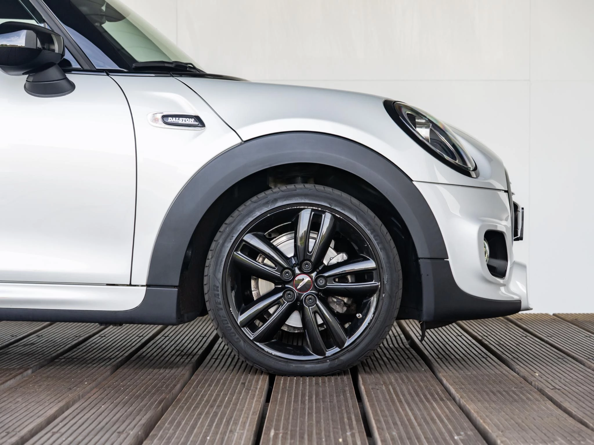 Hoofdafbeelding MINI 5-deurs