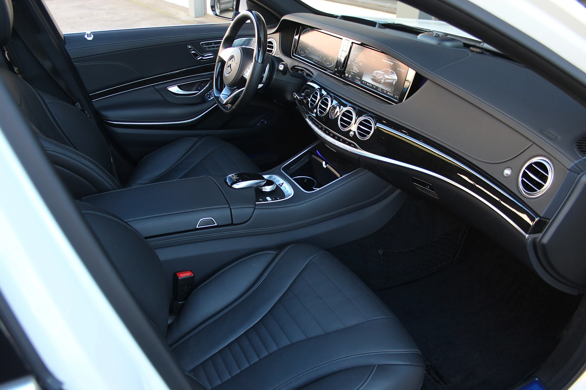 Hoofdafbeelding Mercedes-Benz S-Klasse