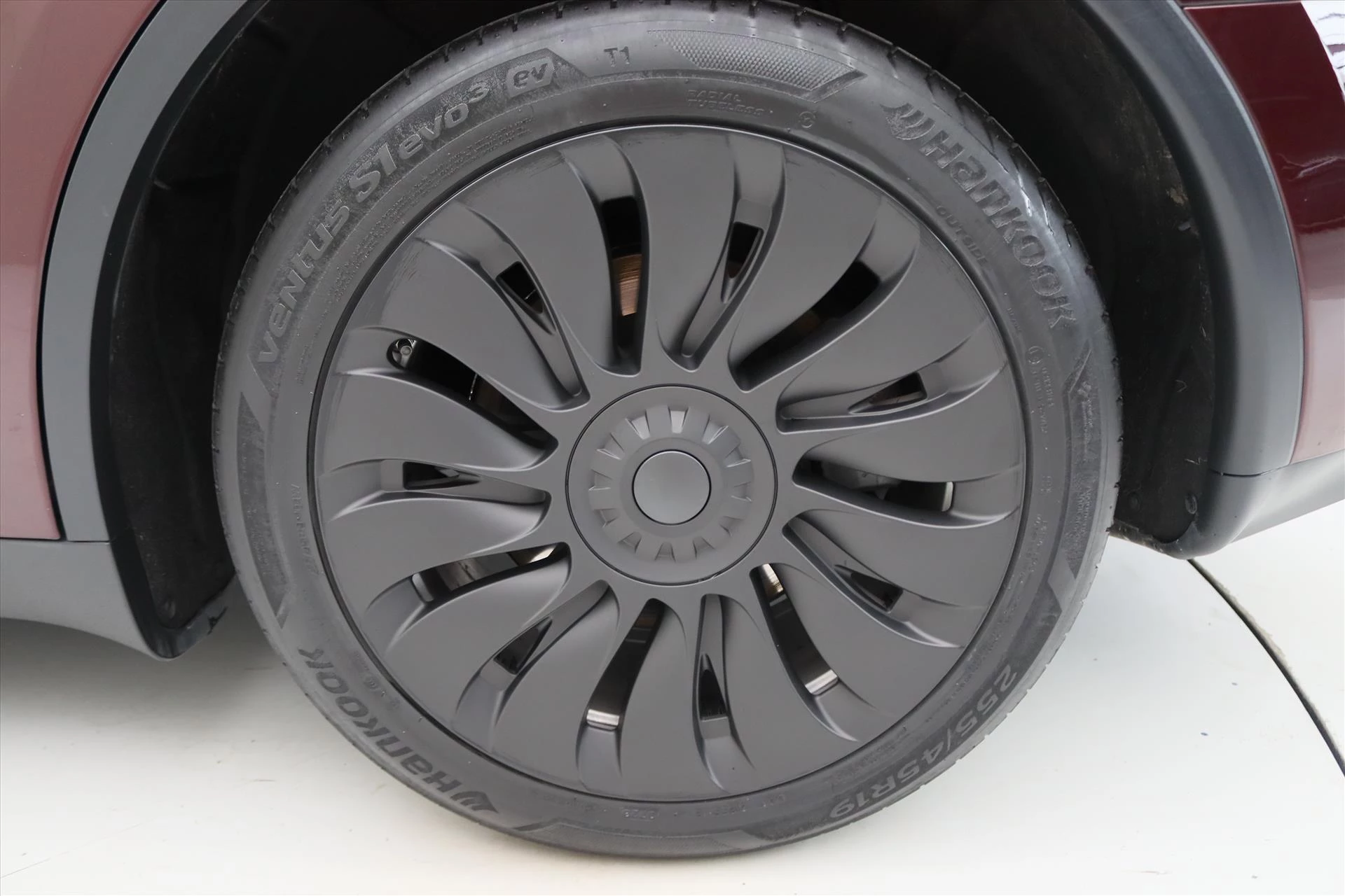 Hoofdafbeelding Tesla Model Y