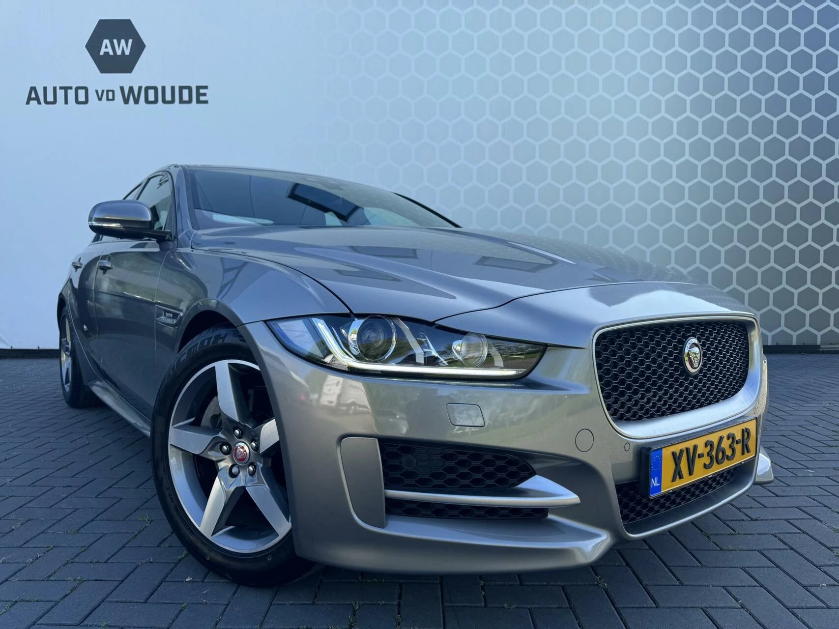 Hoofdafbeelding Jaguar XE