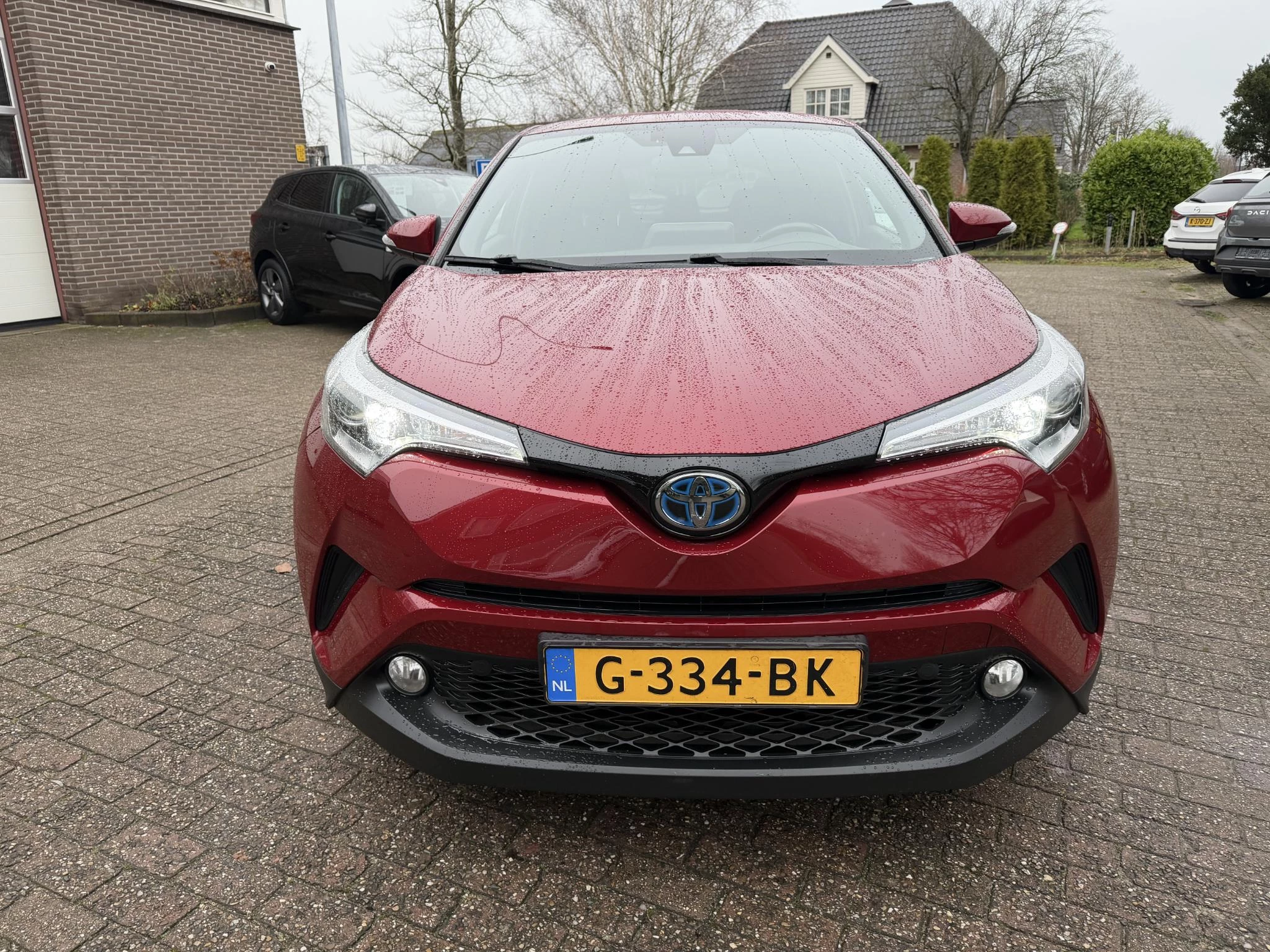 Hoofdafbeelding Toyota C-HR