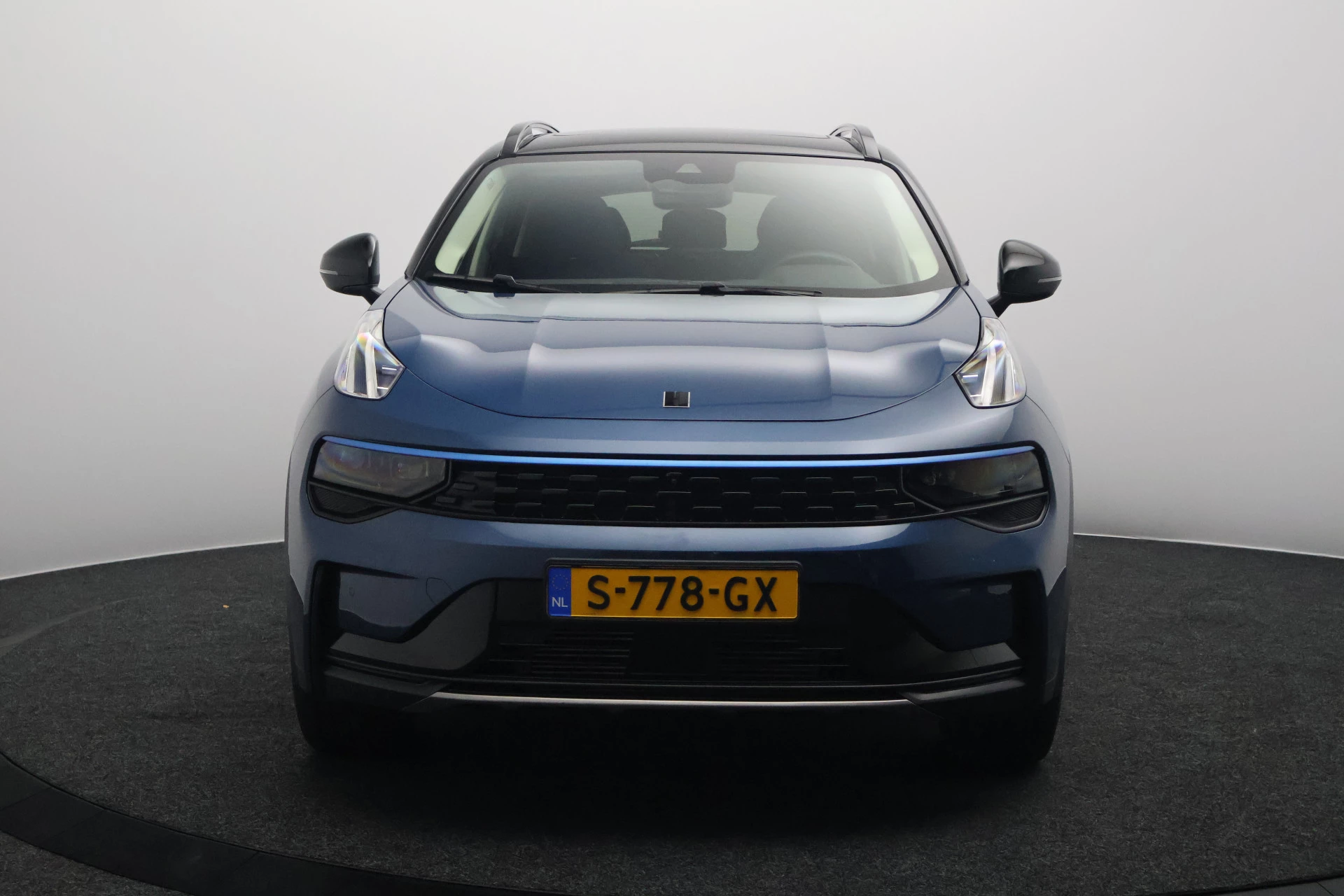 Hoofdafbeelding Lynk & Co 01