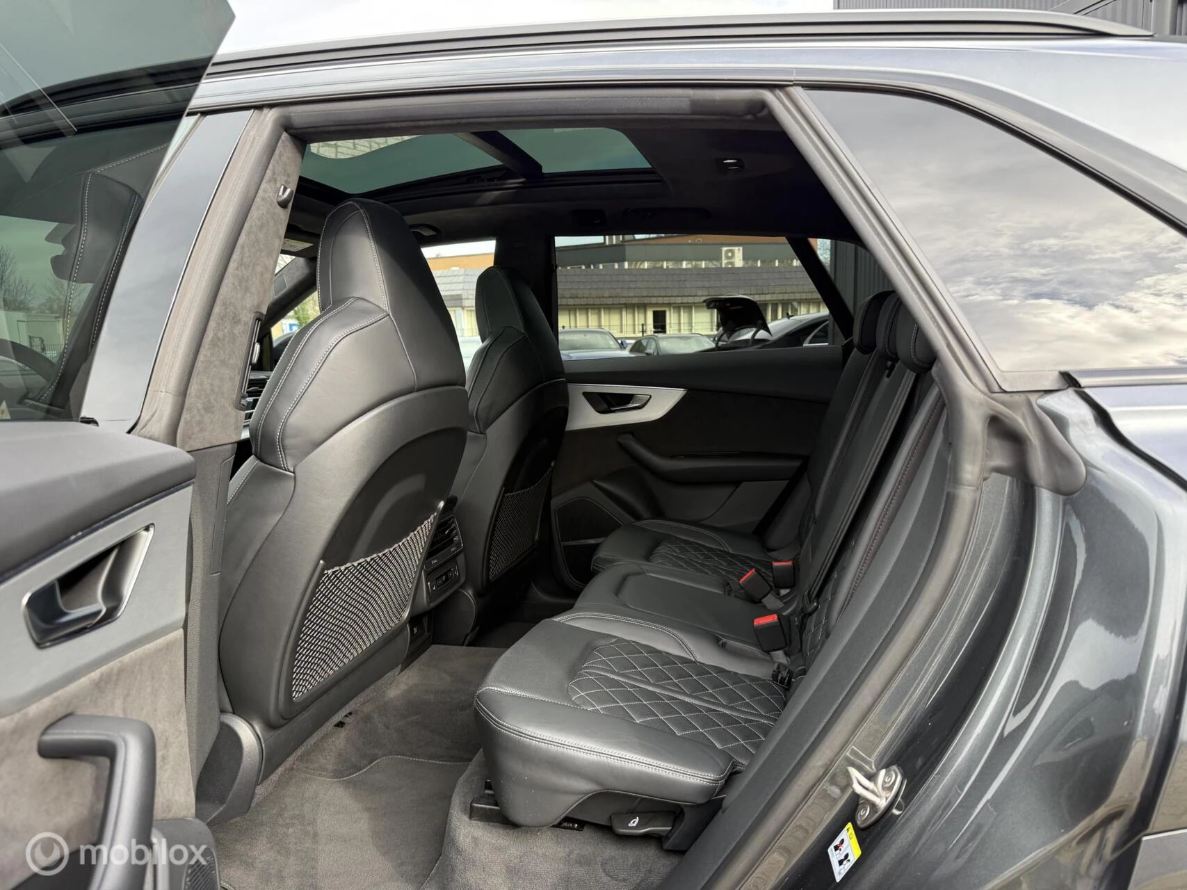 Hoofdafbeelding Audi Q8