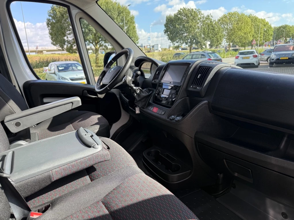Hoofdafbeelding Opel Movano