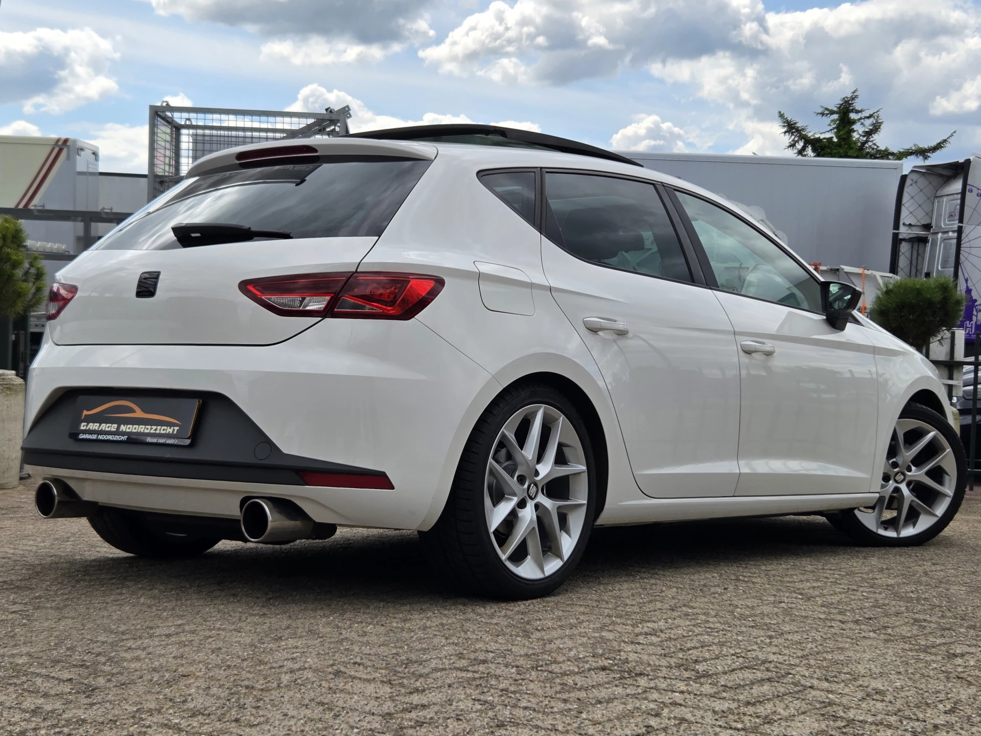 Hoofdafbeelding SEAT Leon