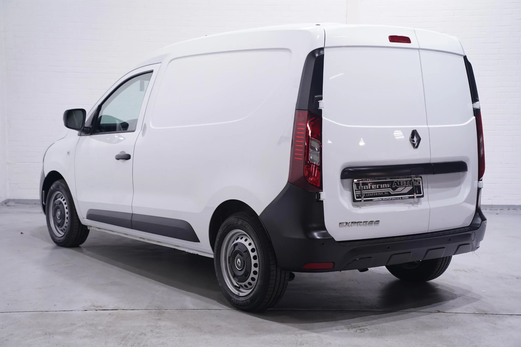 Hoofdafbeelding Renault Express