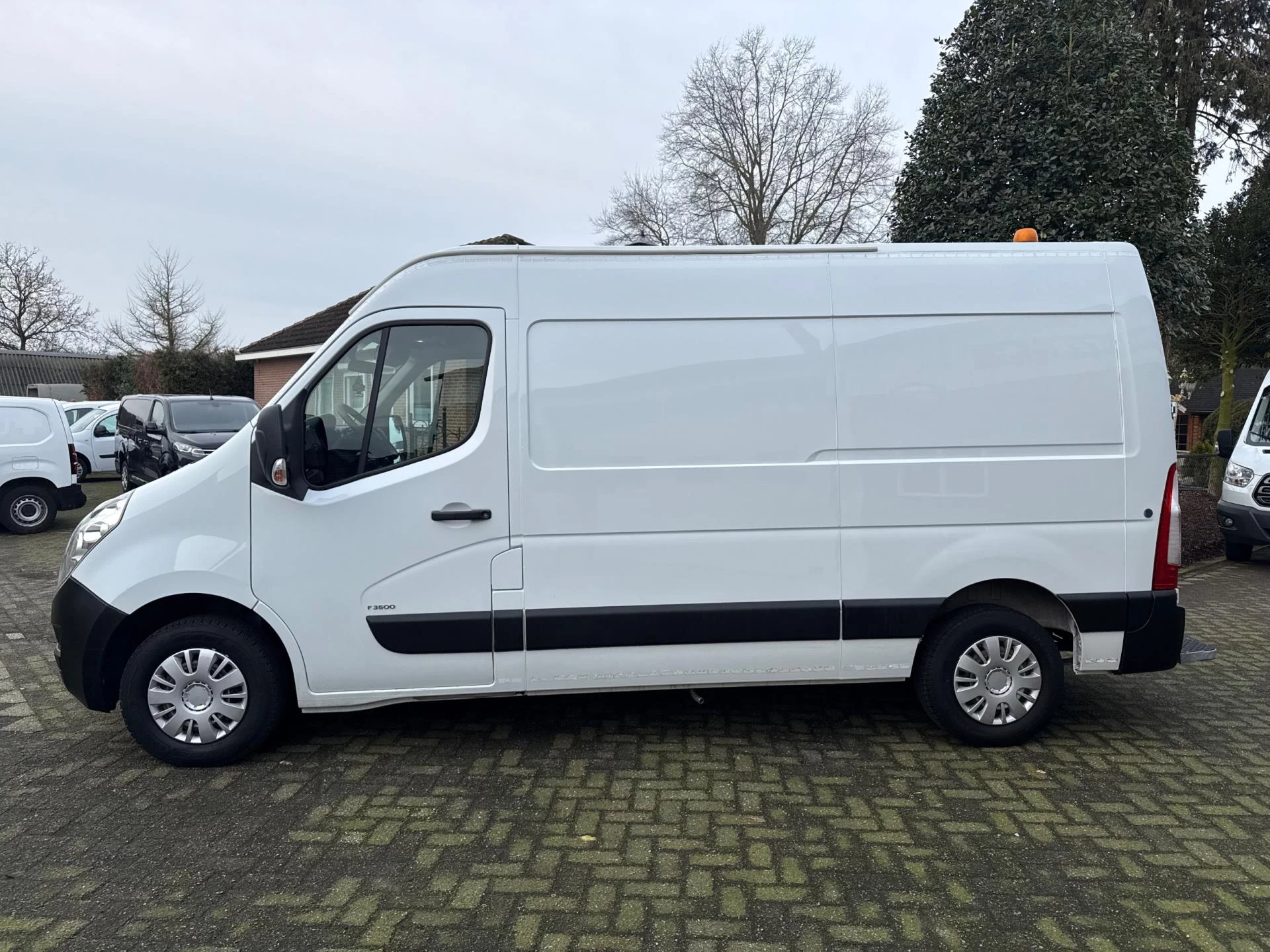 Hoofdafbeelding Opel Movano
