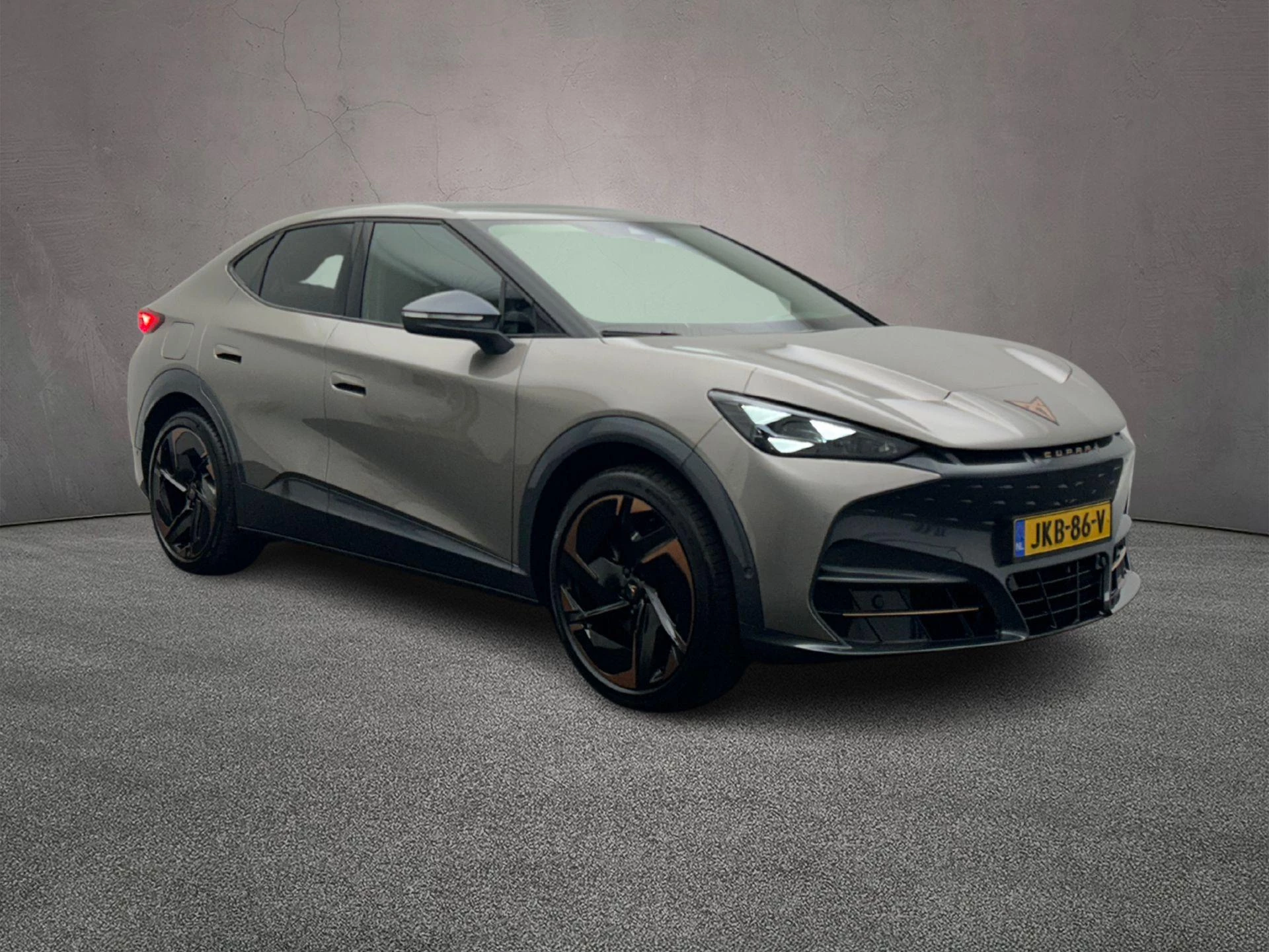 Hoofdafbeelding CUPRA Tavascan