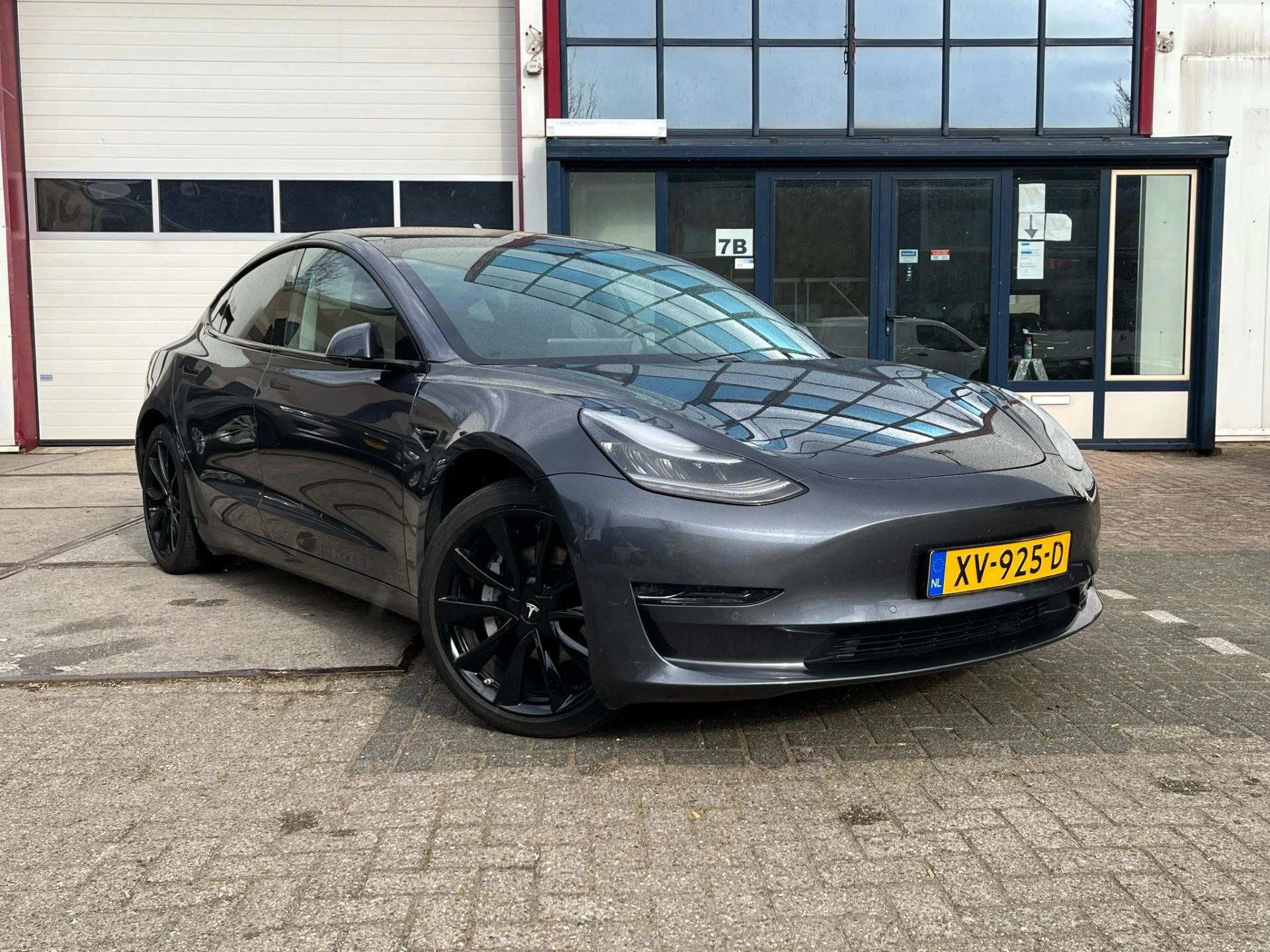 Hoofdafbeelding Tesla Model 3