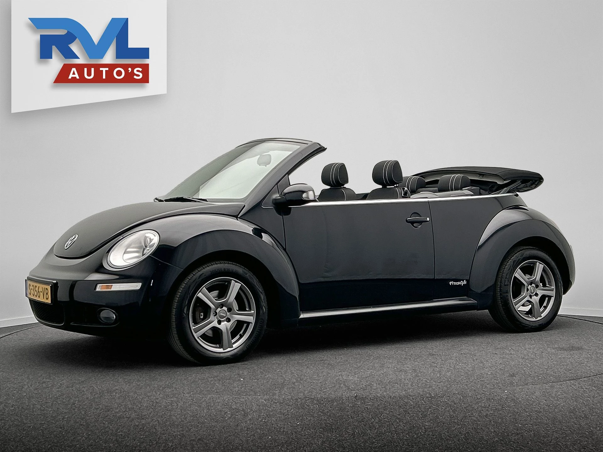 Hoofdafbeelding Volkswagen New Beetle