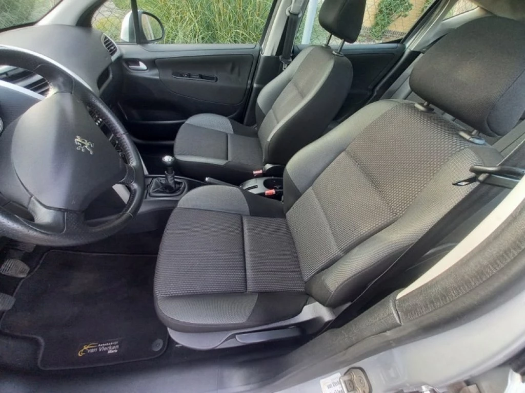 Hoofdafbeelding Peugeot 207