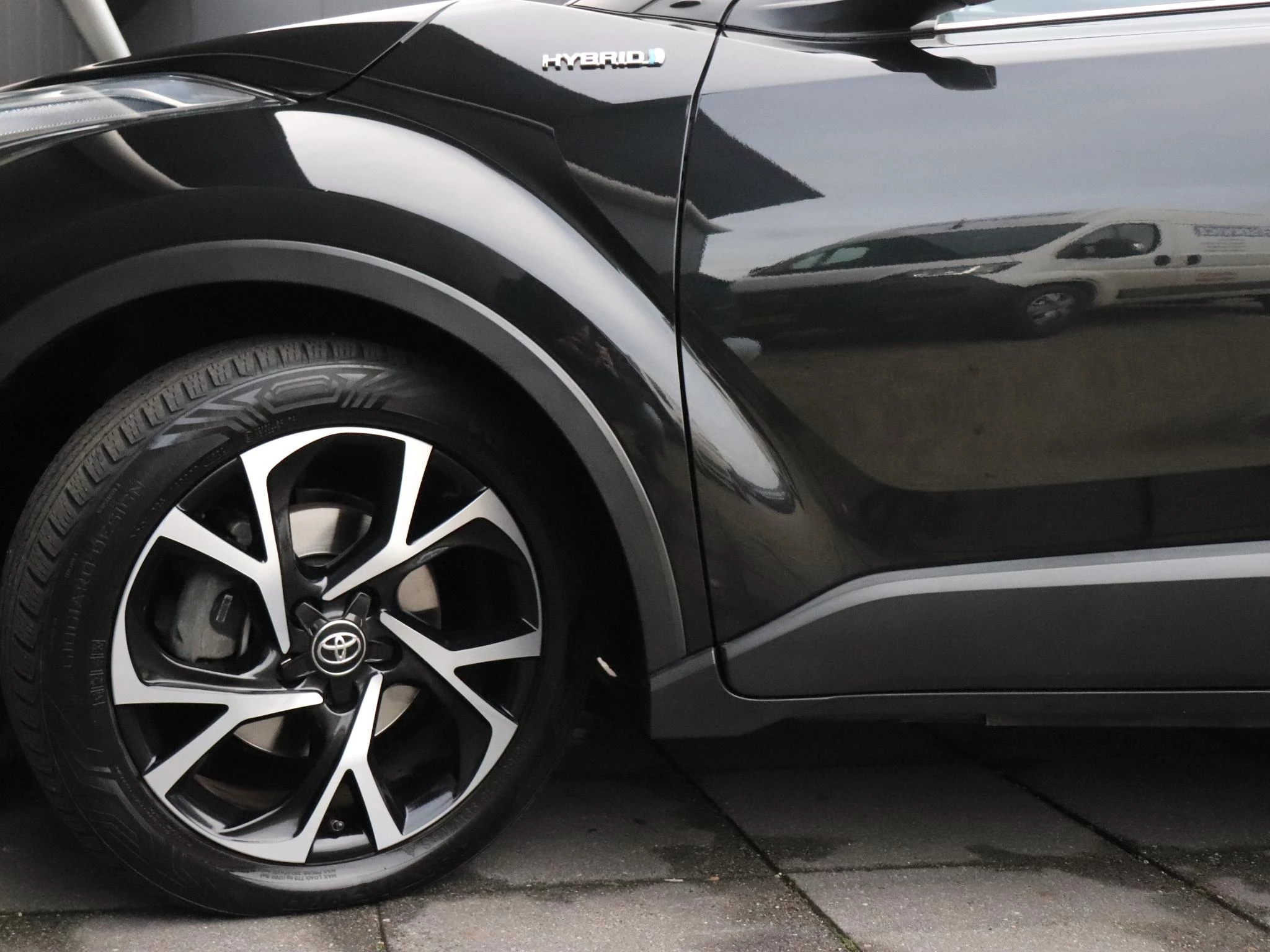 Hoofdafbeelding Toyota C-HR