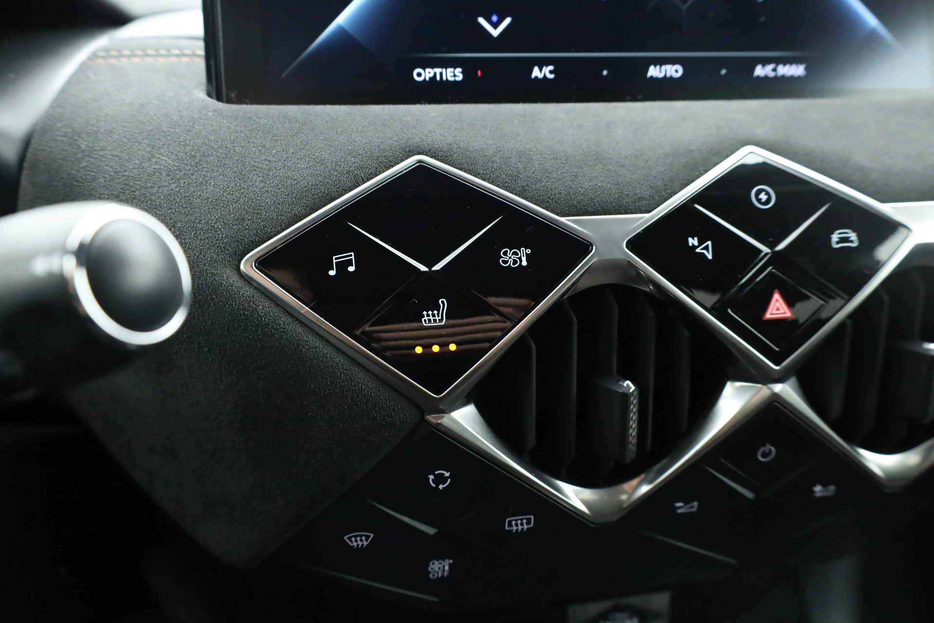 Hoofdafbeelding DS DS 3