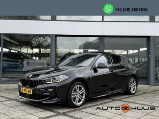 BMW 1-serie 118i | Panorama | Navi | Live Cockpit | Led |
