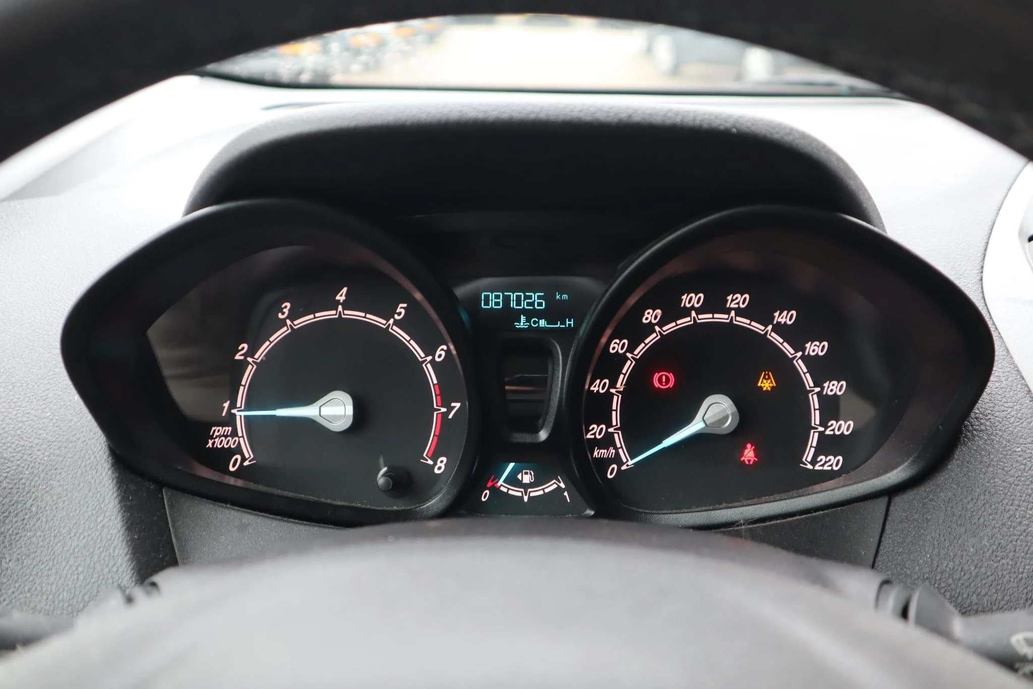 Hoofdafbeelding Ford Transit Courier