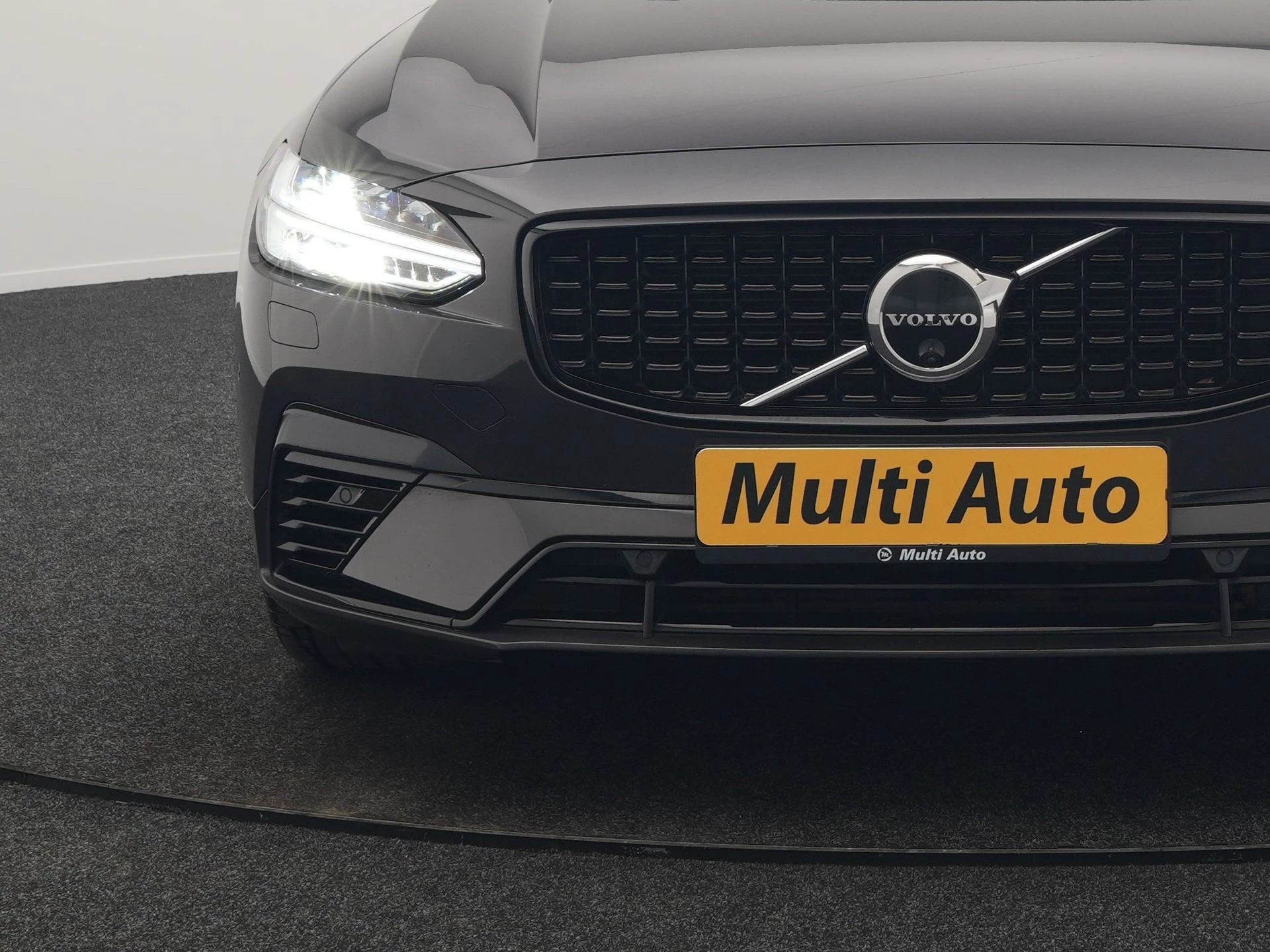 Hoofdafbeelding Volvo V90