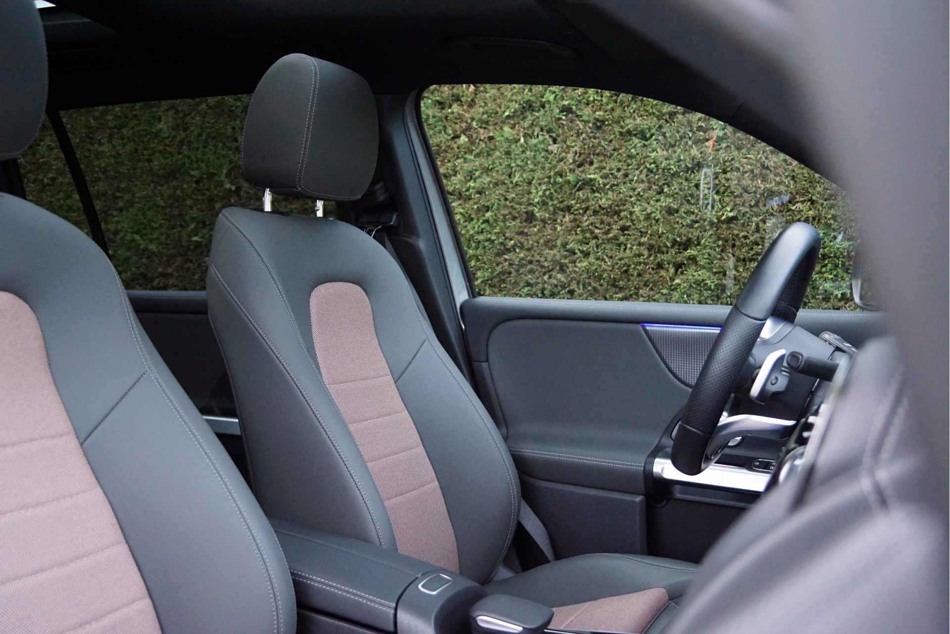 Hoofdafbeelding Mercedes-Benz EQB
