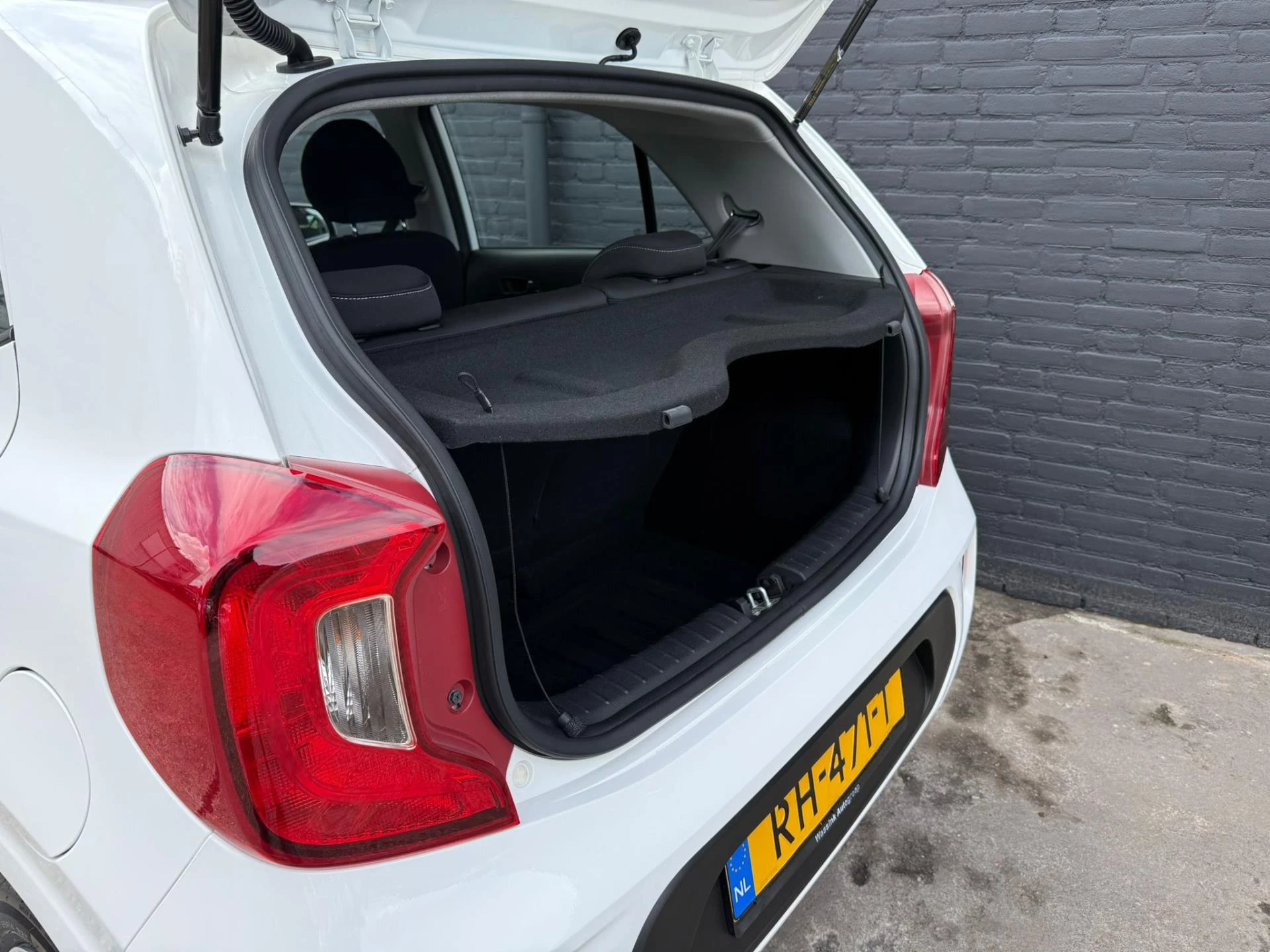 Hoofdafbeelding Kia Picanto