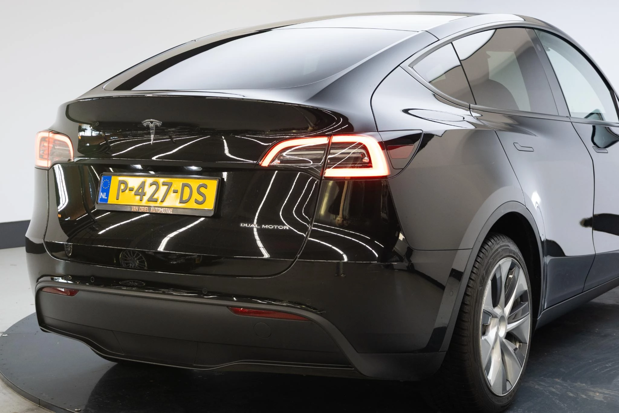 Hoofdafbeelding Tesla Model Y