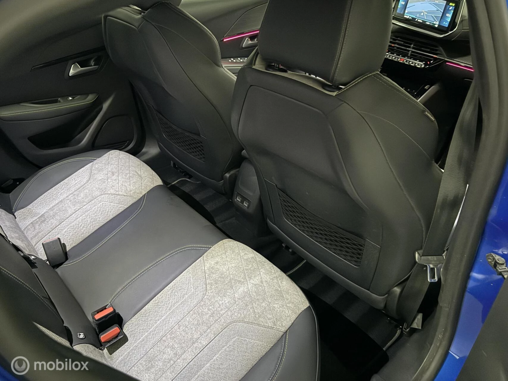 Hoofdafbeelding Peugeot e-208