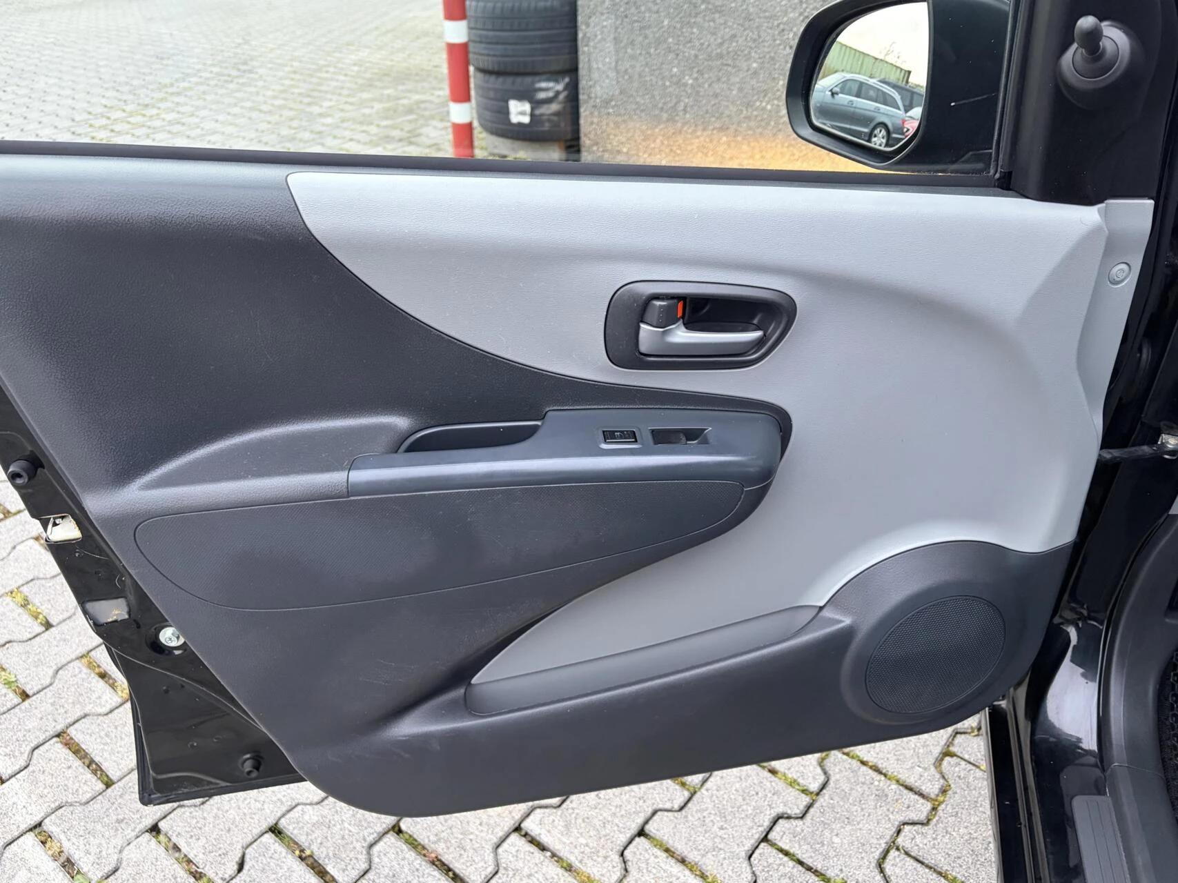 Hoofdafbeelding Nissan Pixo