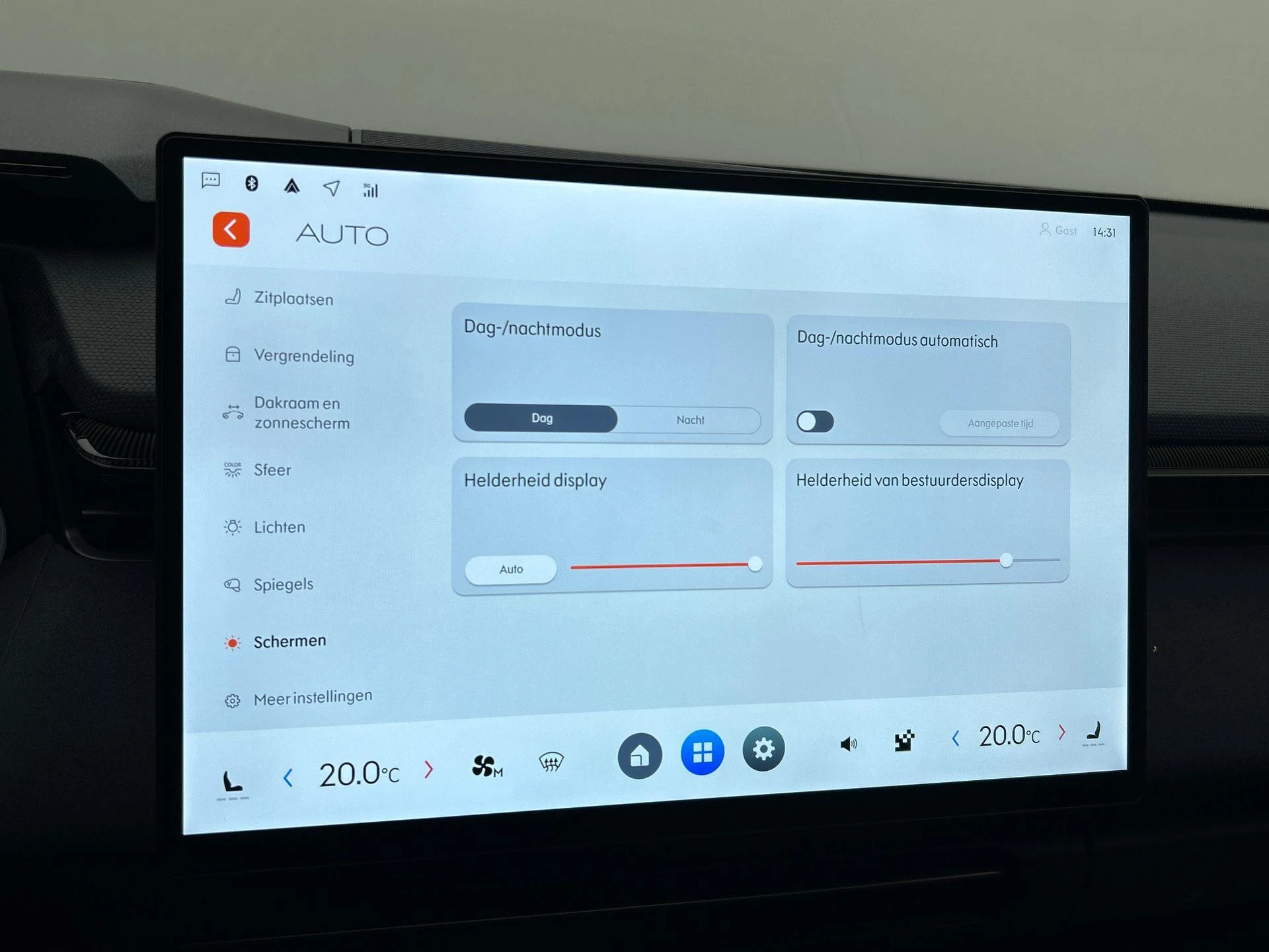 Hoofdafbeelding Lynk & Co 08