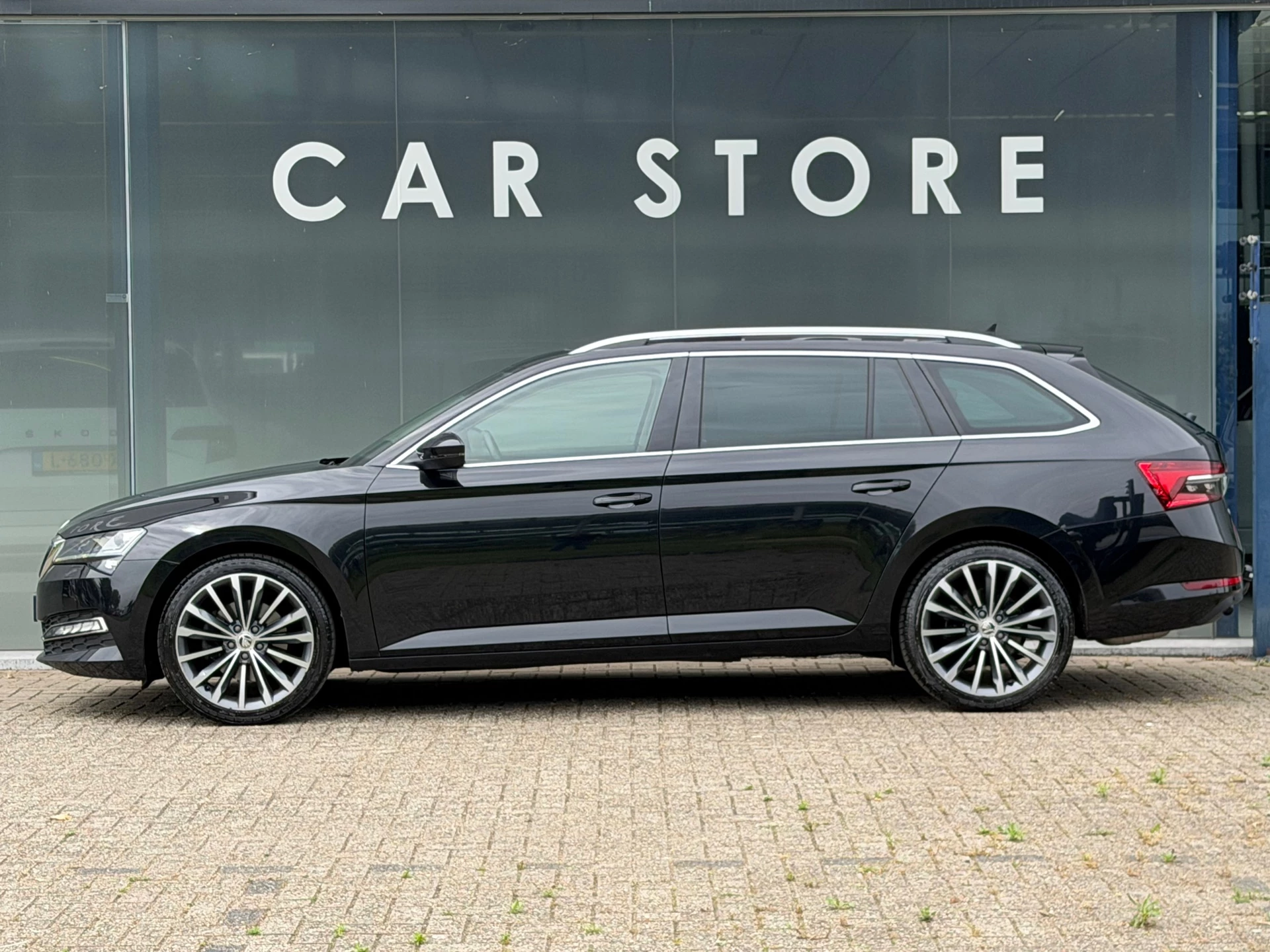 Hoofdafbeelding Škoda Superb