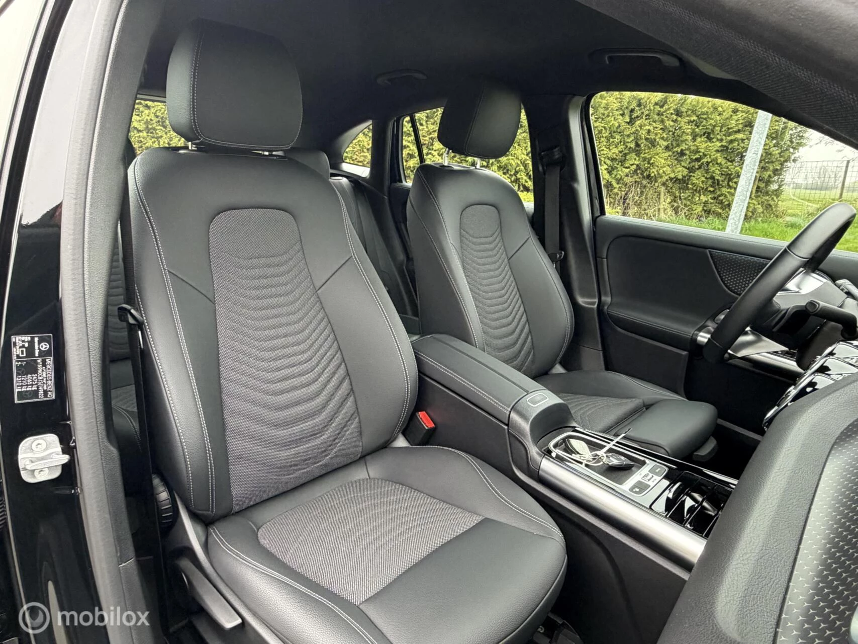 Hoofdafbeelding Mercedes-Benz EQA